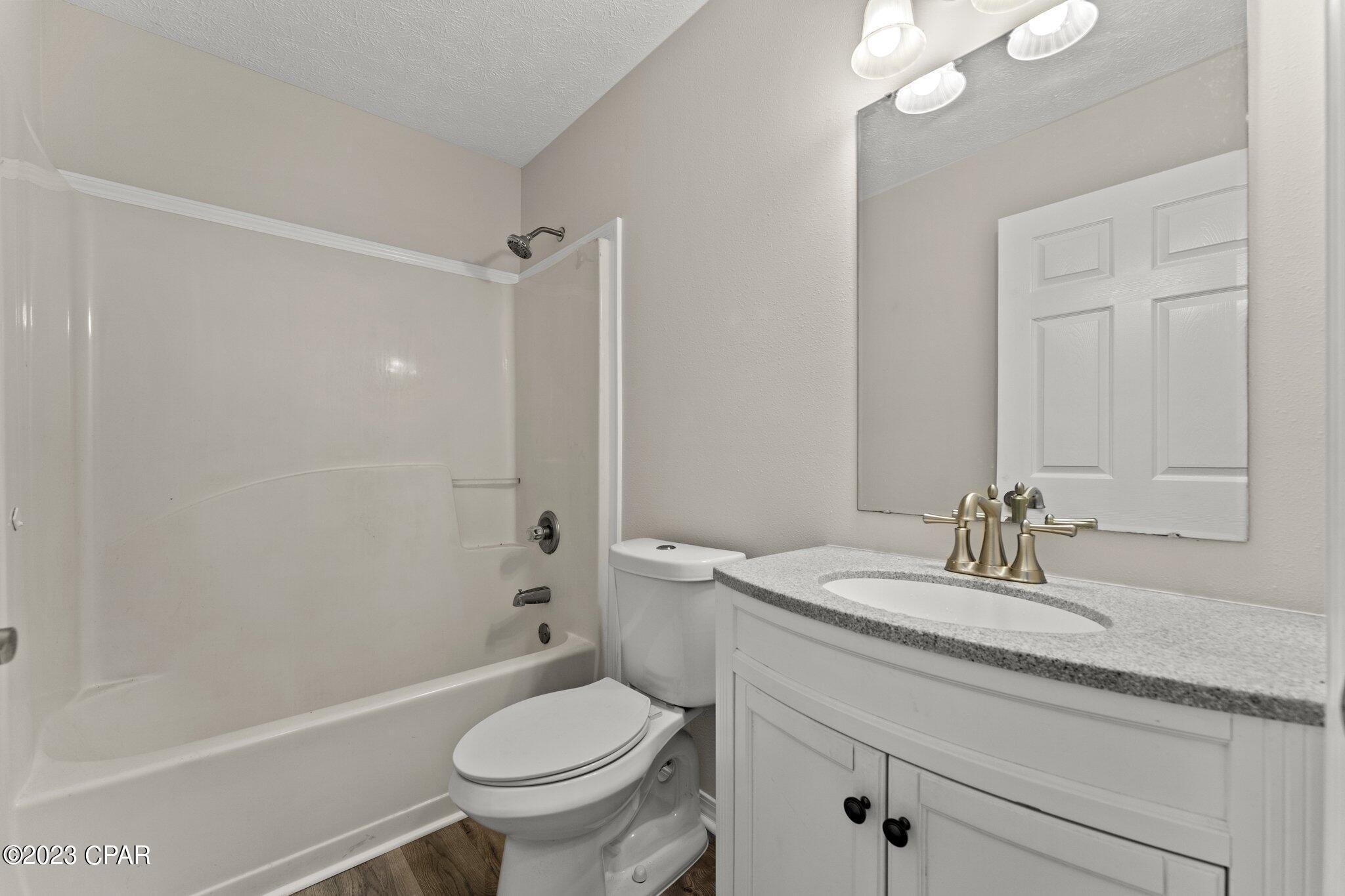 Mowat Highlands Ph 1 - Residential