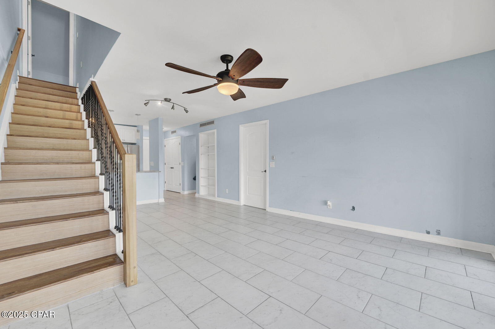 Bay Point Harbour Villas - Residential