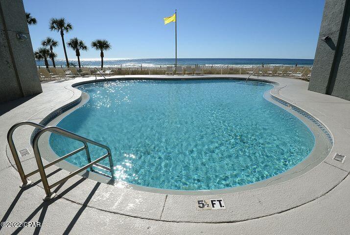 Long Beach Towers II - Residential