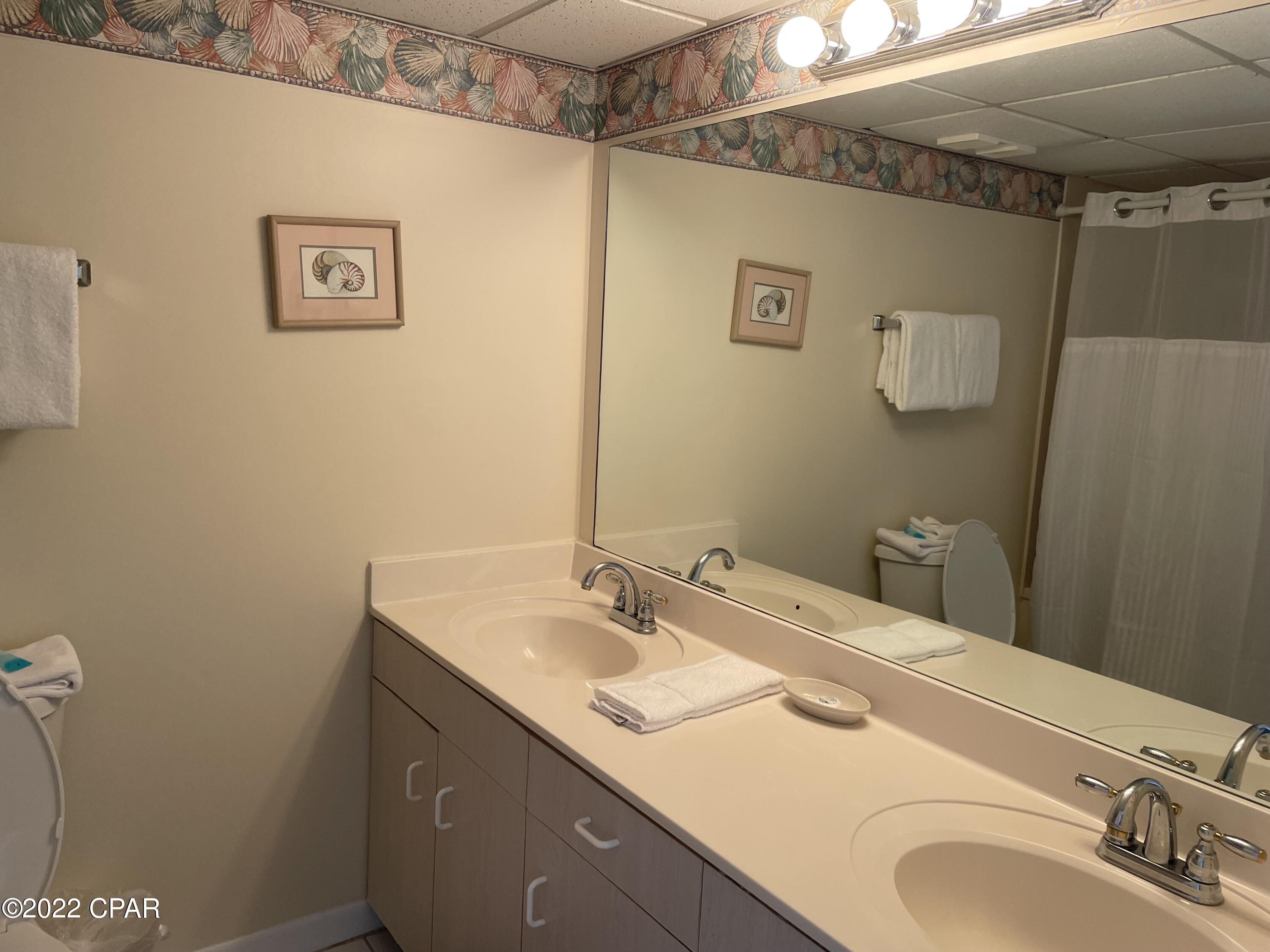 Long Beach Towers II - Residential