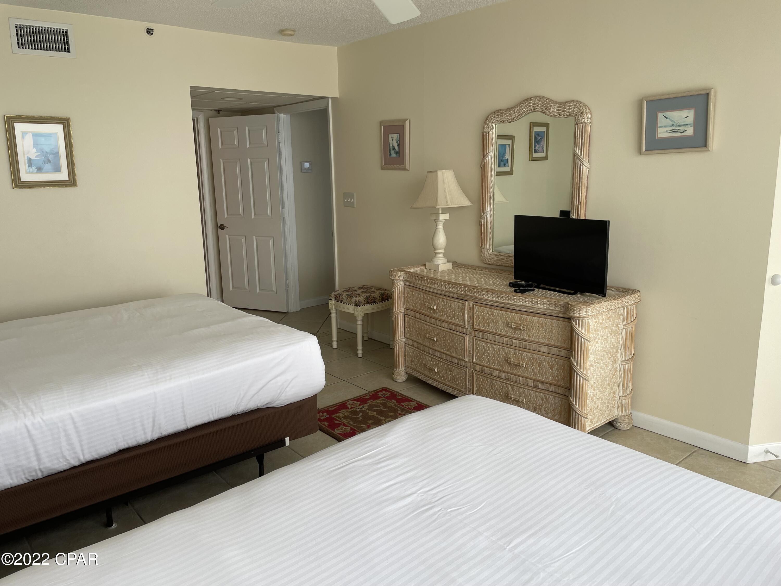 Long Beach Towers II - Residential