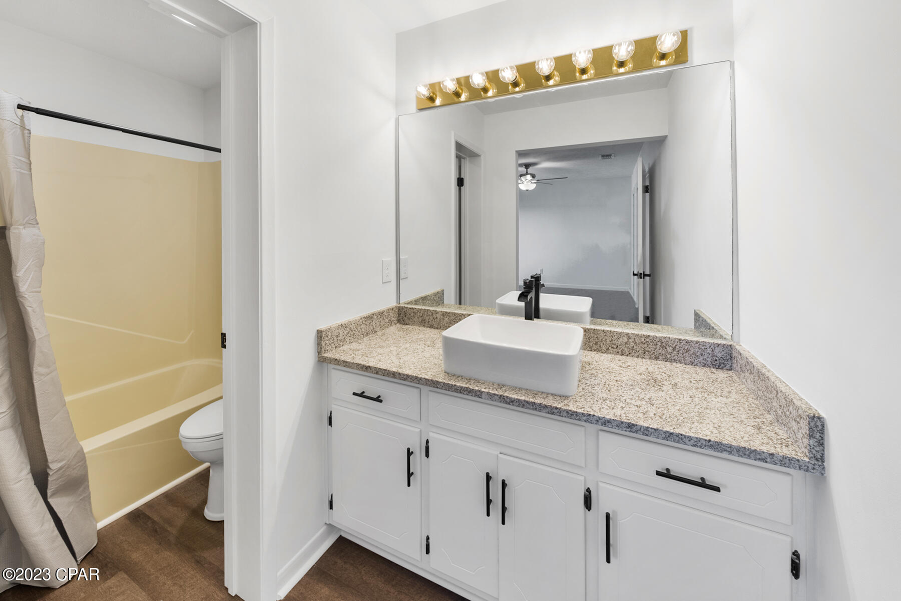 Venetian Villa - Residential