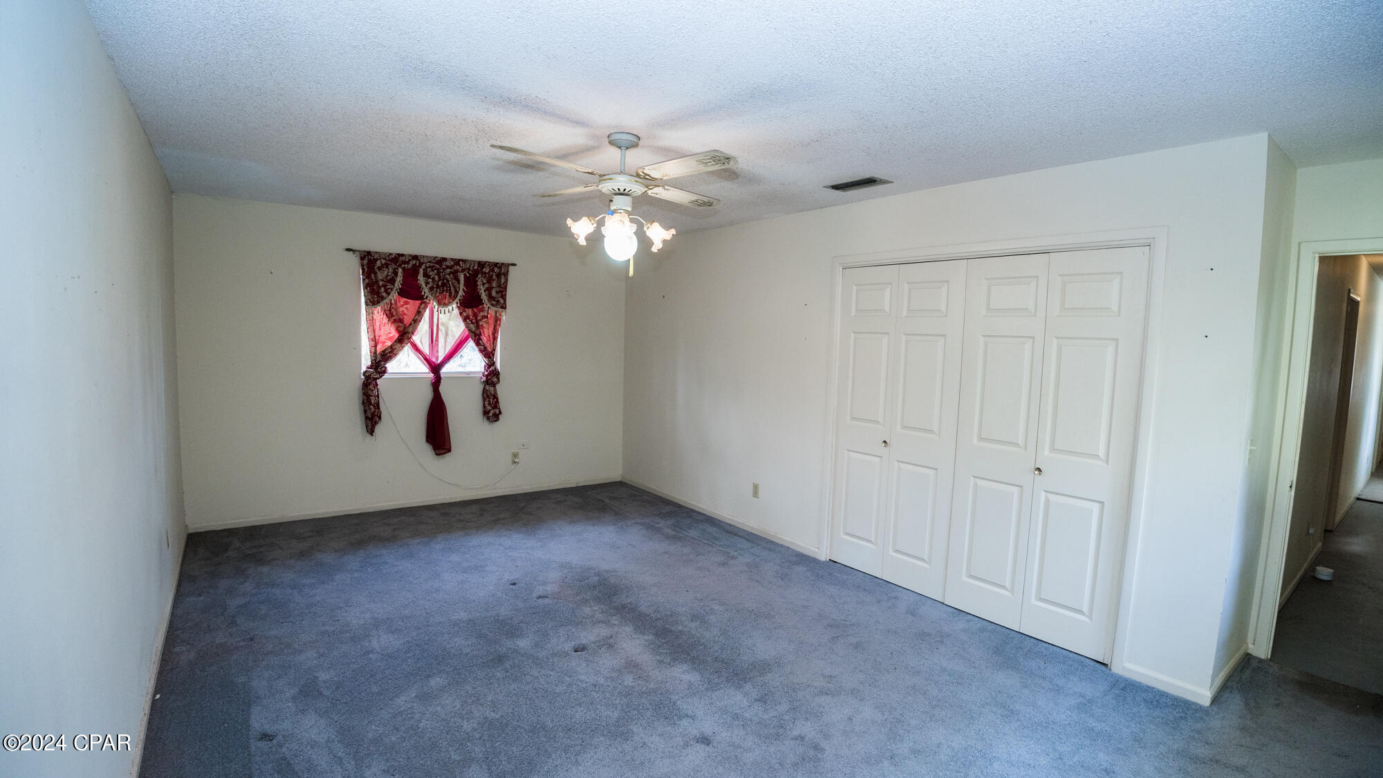 Thomas Drive Park U-3 - Residential