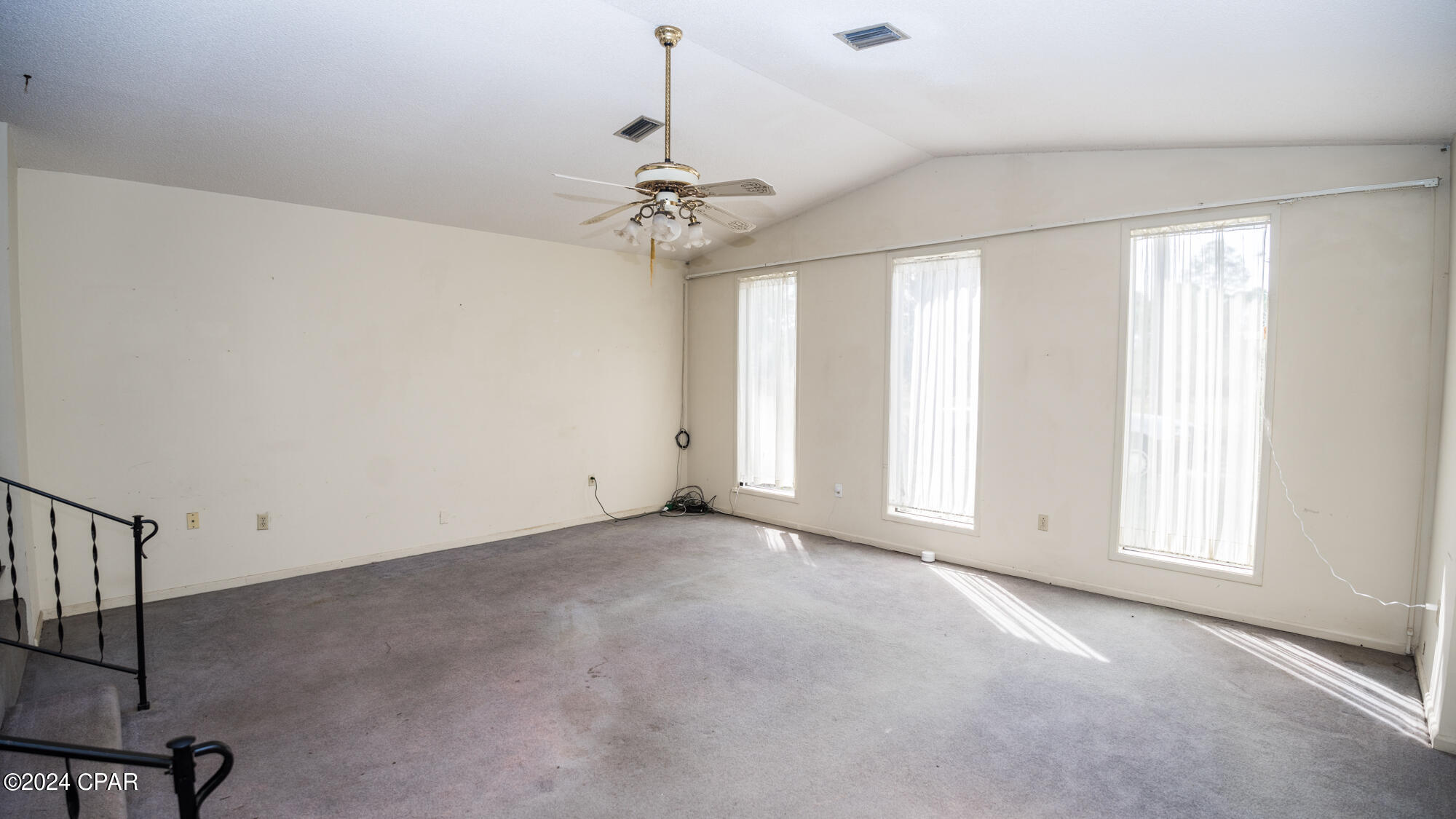 Thomas Drive Park U-3 - Residential