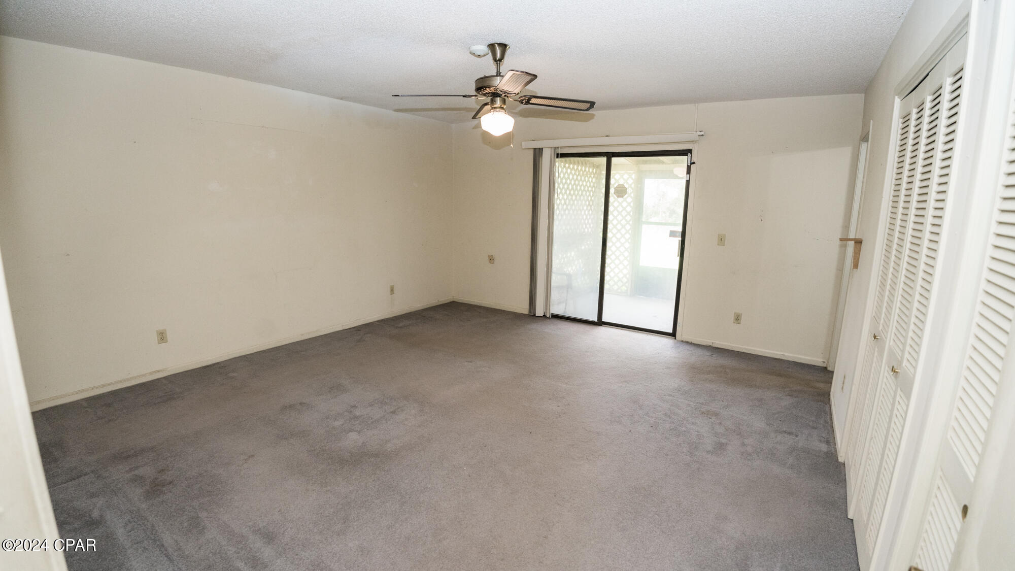 Thomas Drive Park U-3 - Residential