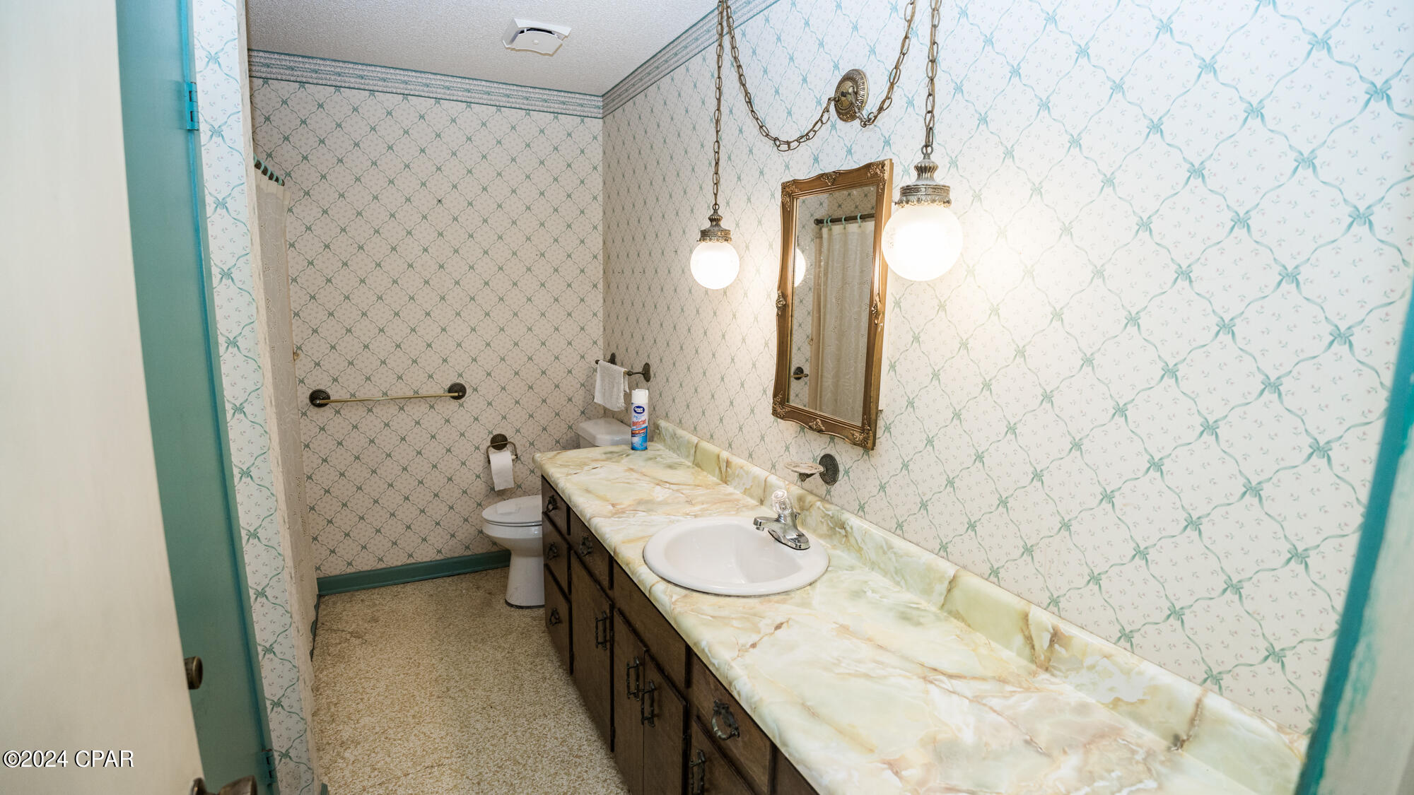 Thomas Drive Park U-3 - Residential