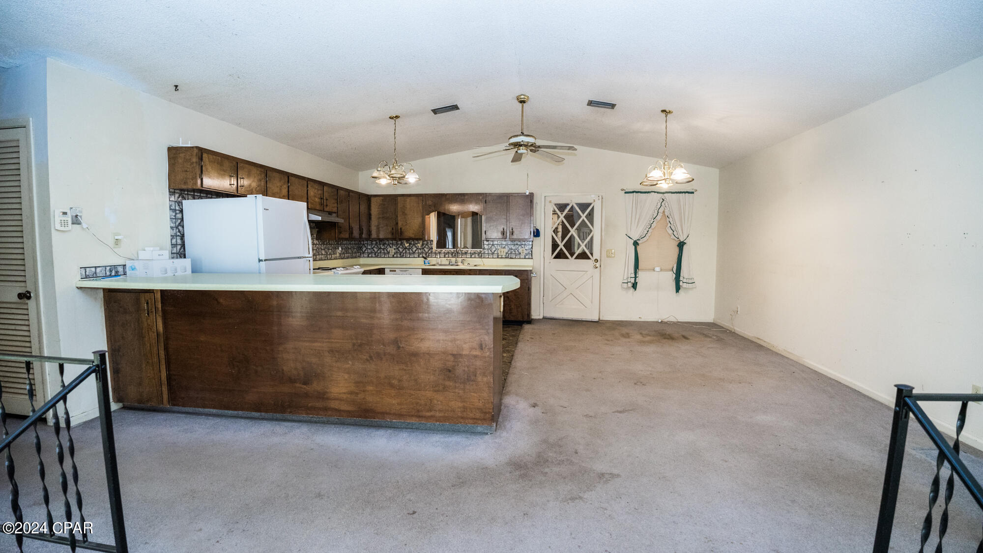 Thomas Drive Park U-3 - Residential