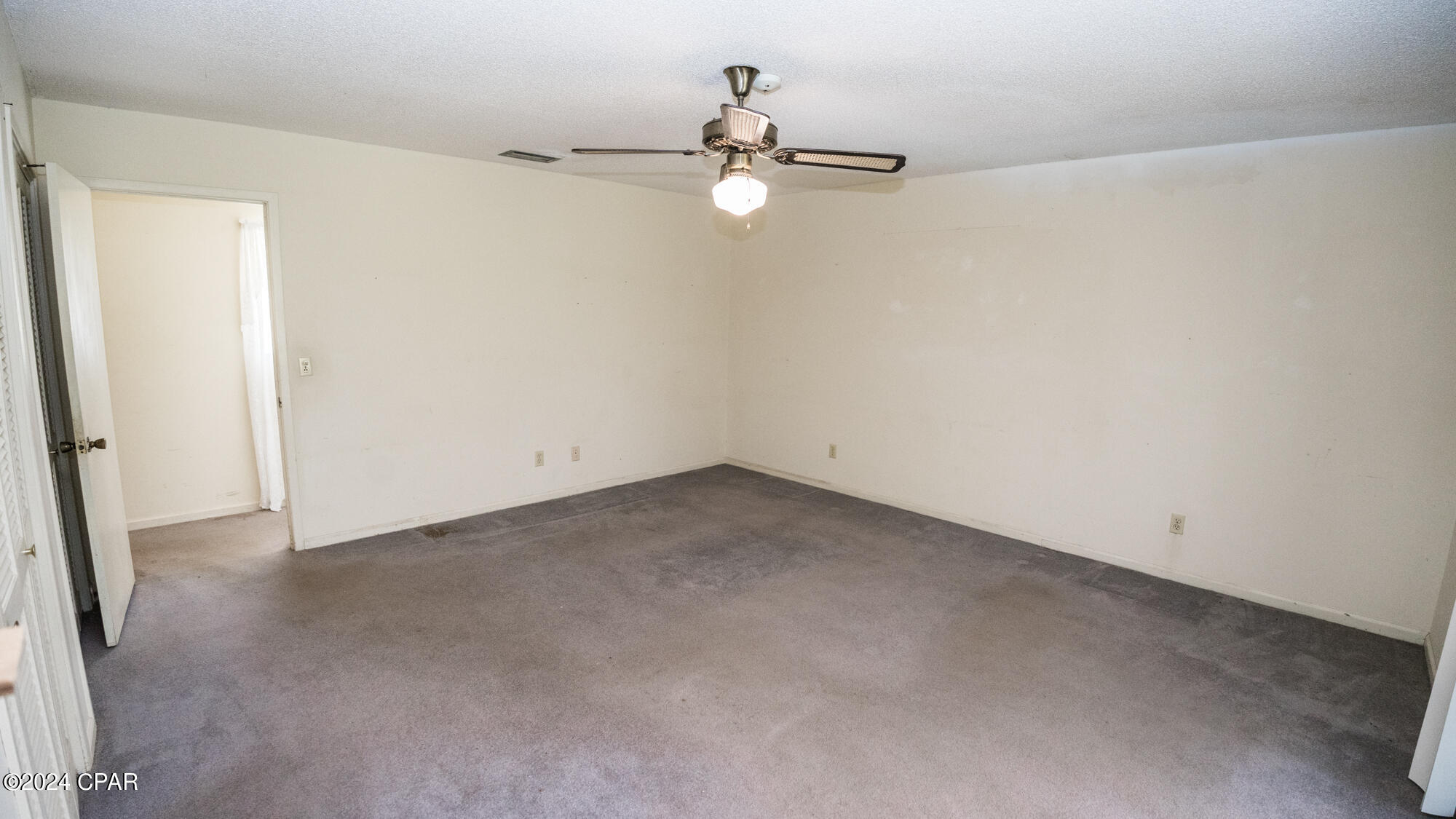 Thomas Drive Park U-3 - Residential