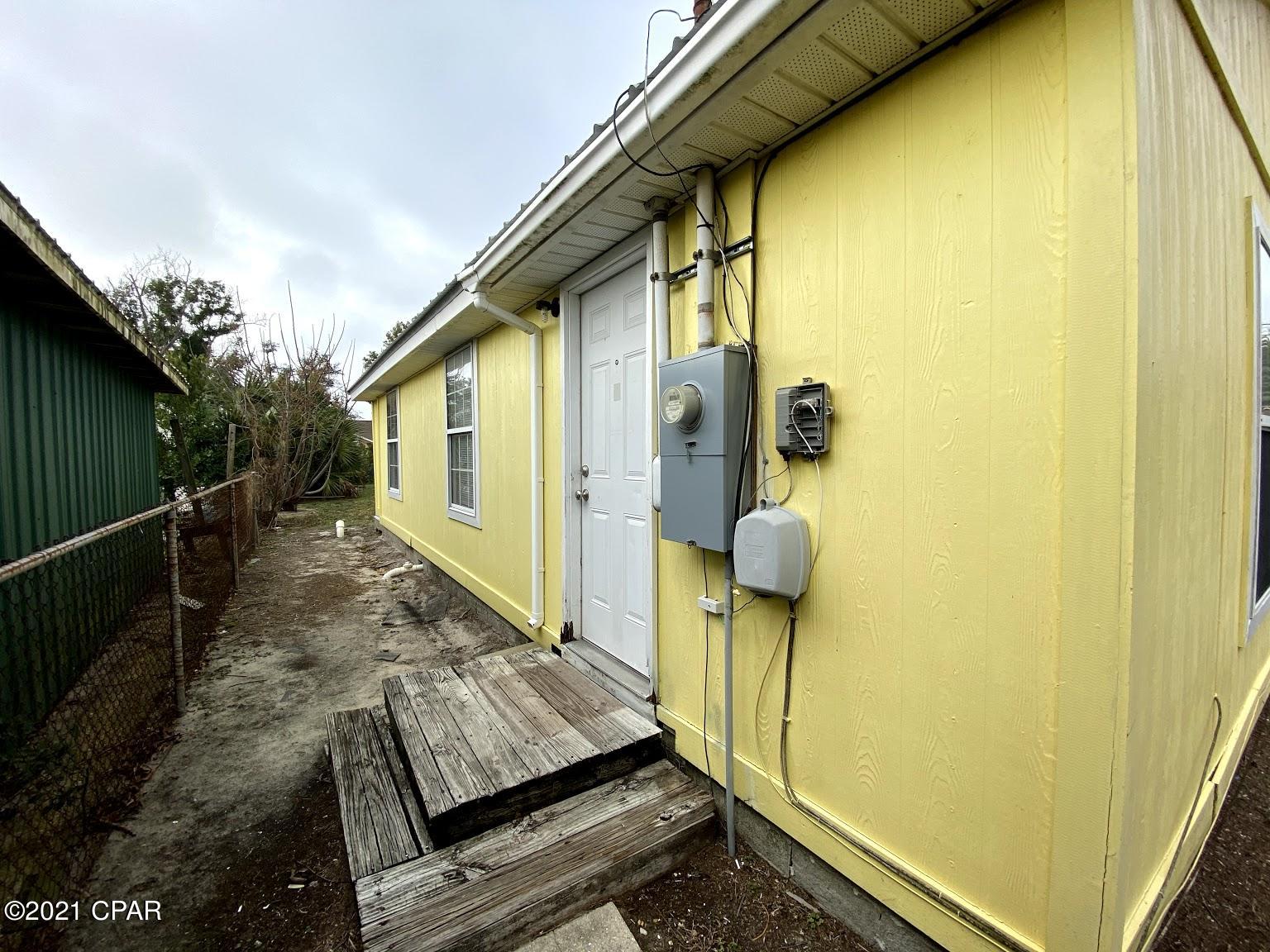 [No Recorded Subdiv] - Residential