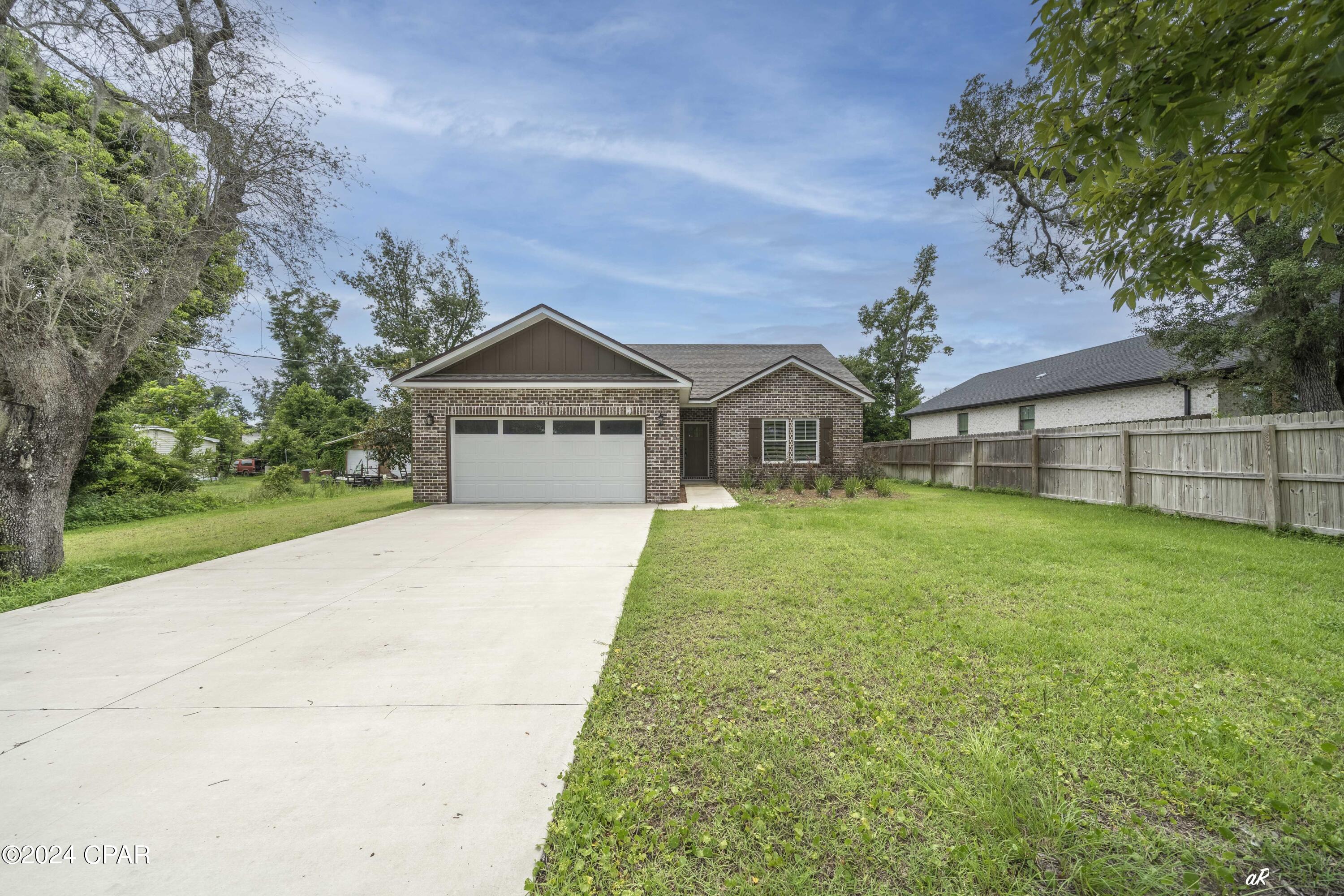 [No Recorded Subdiv] - Residential Lease