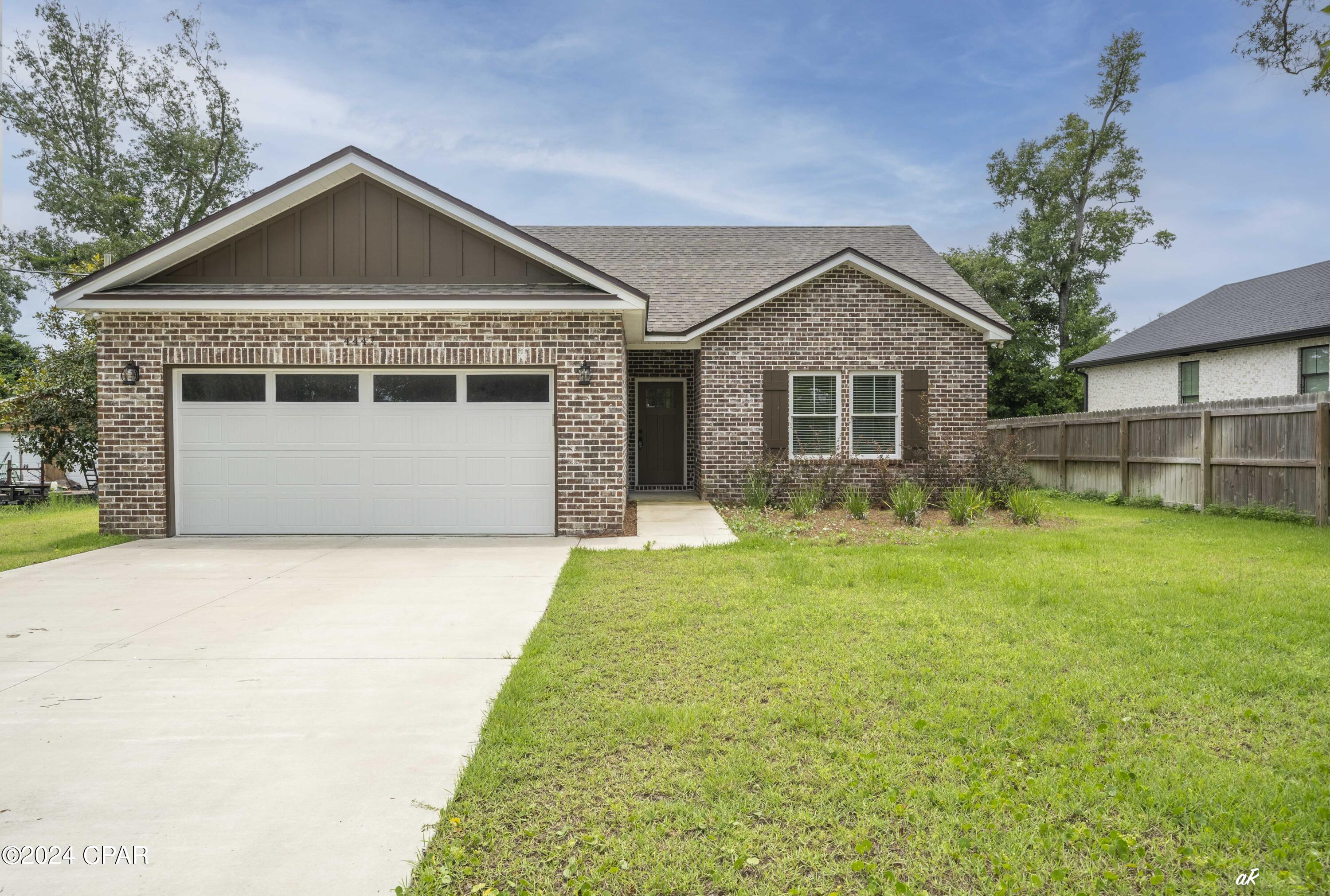 [No Recorded Subdiv] - Residential Lease