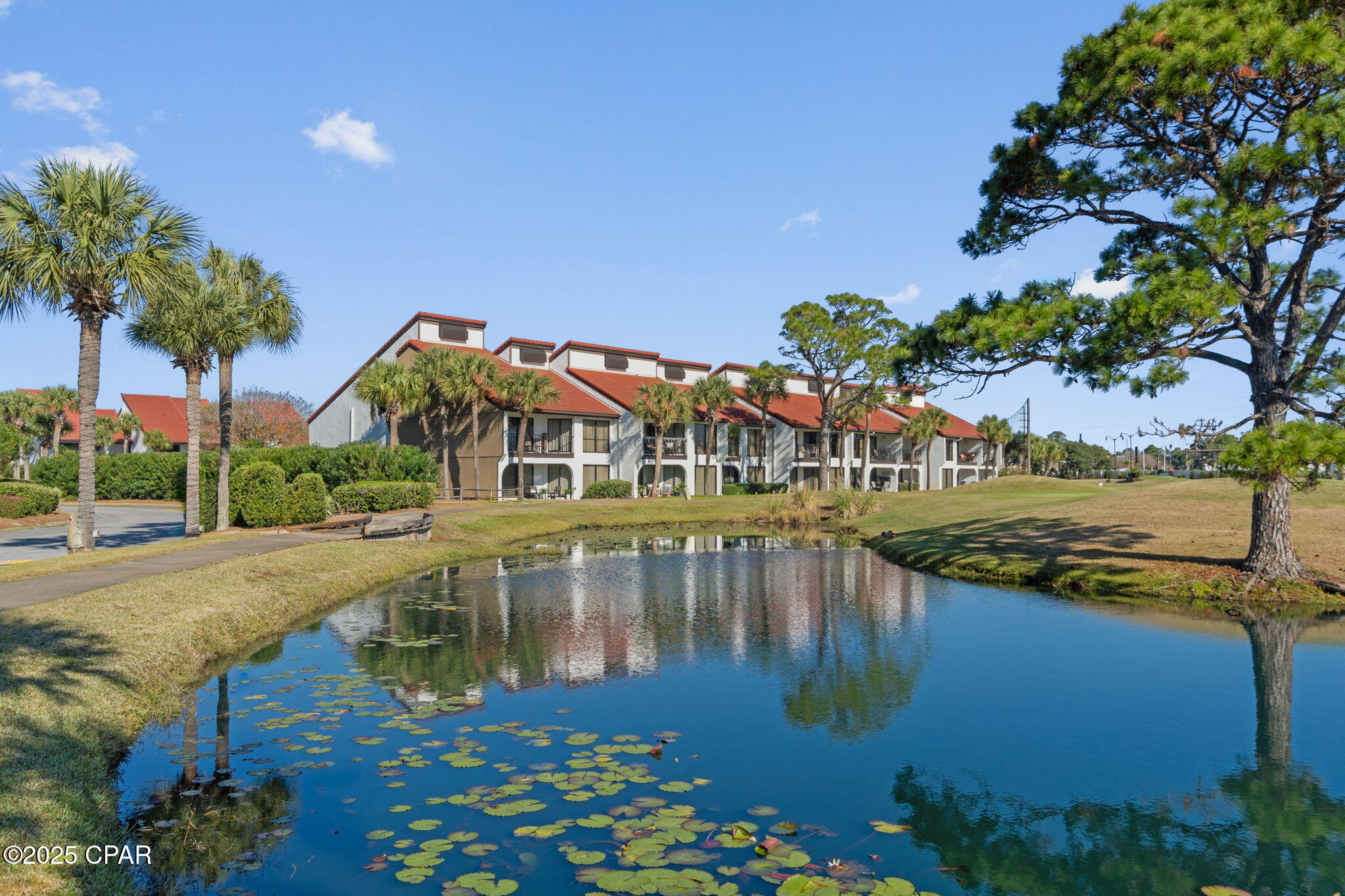 Edgewater Golf Villas 3A - Residential