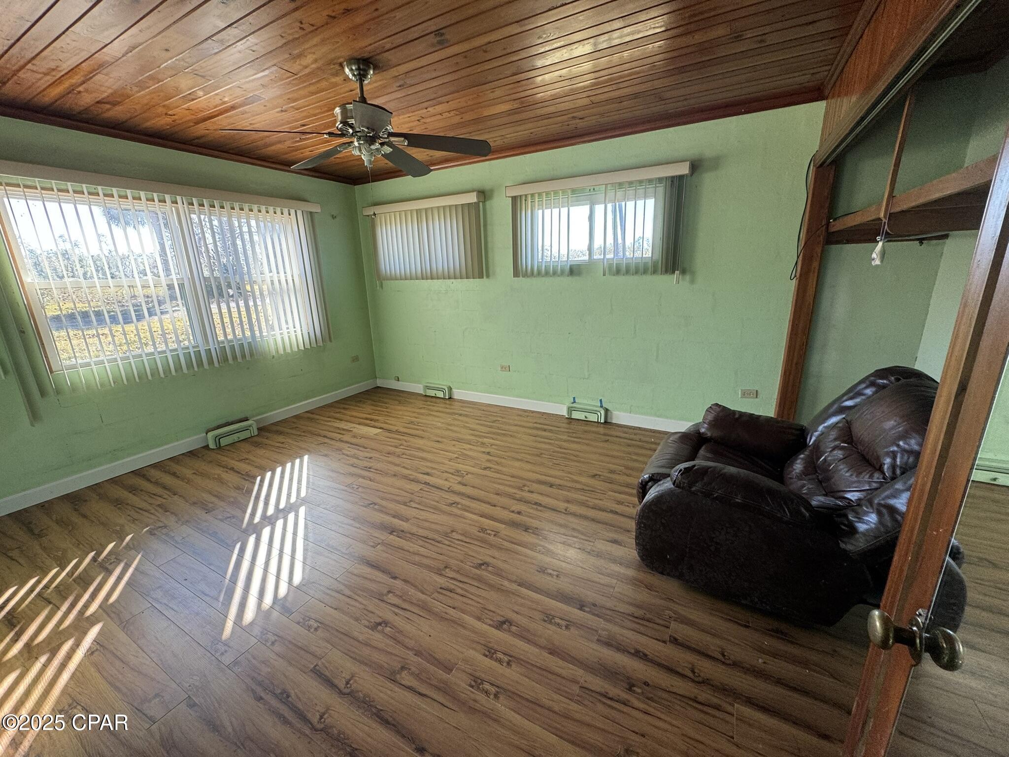 Compass Lake In The Hills - Residential