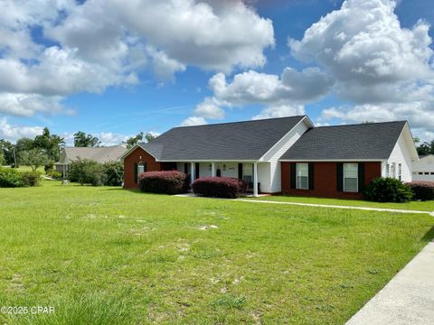 A home in Marianna