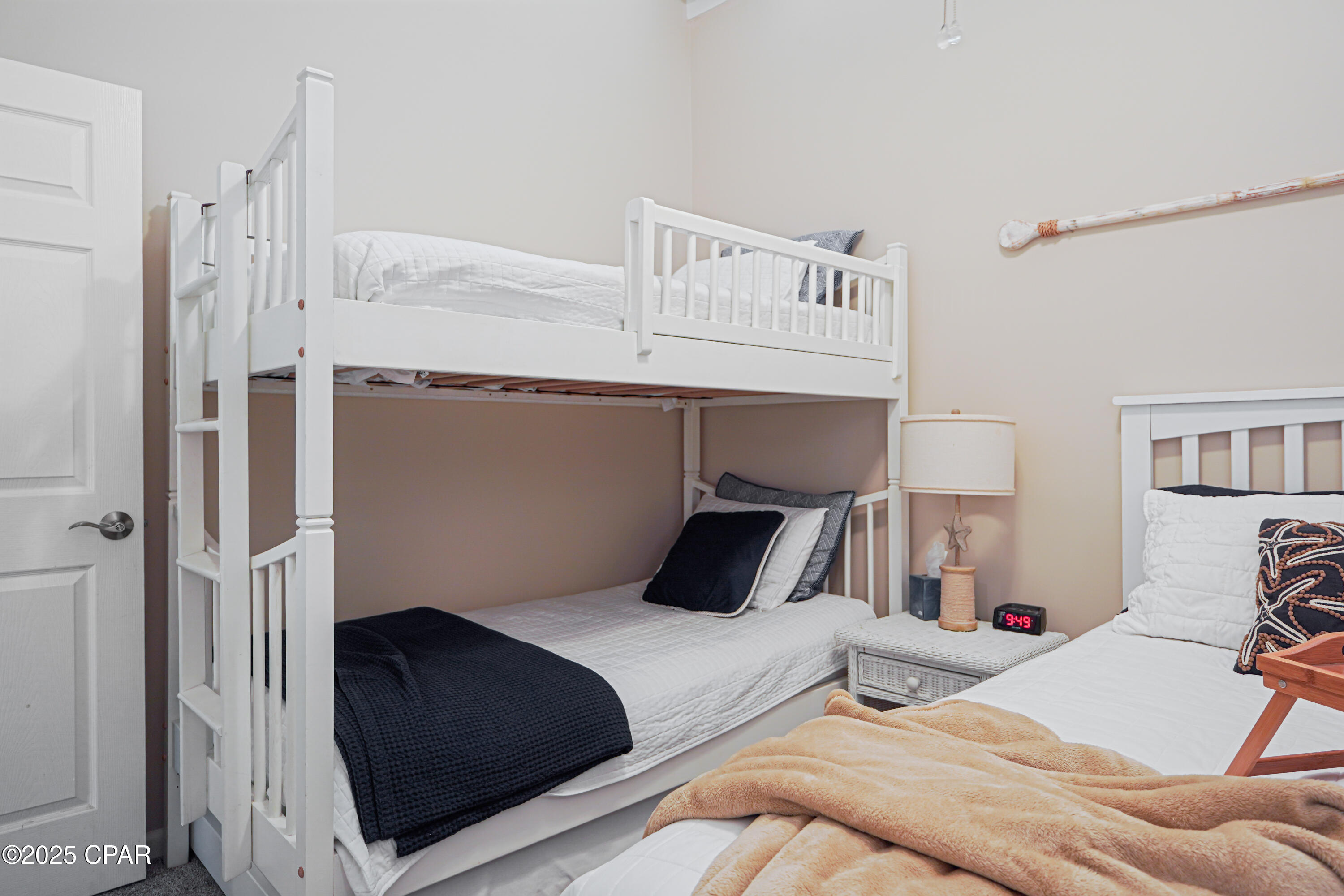 Sunnyside Beach & Tennis Condo - Residential