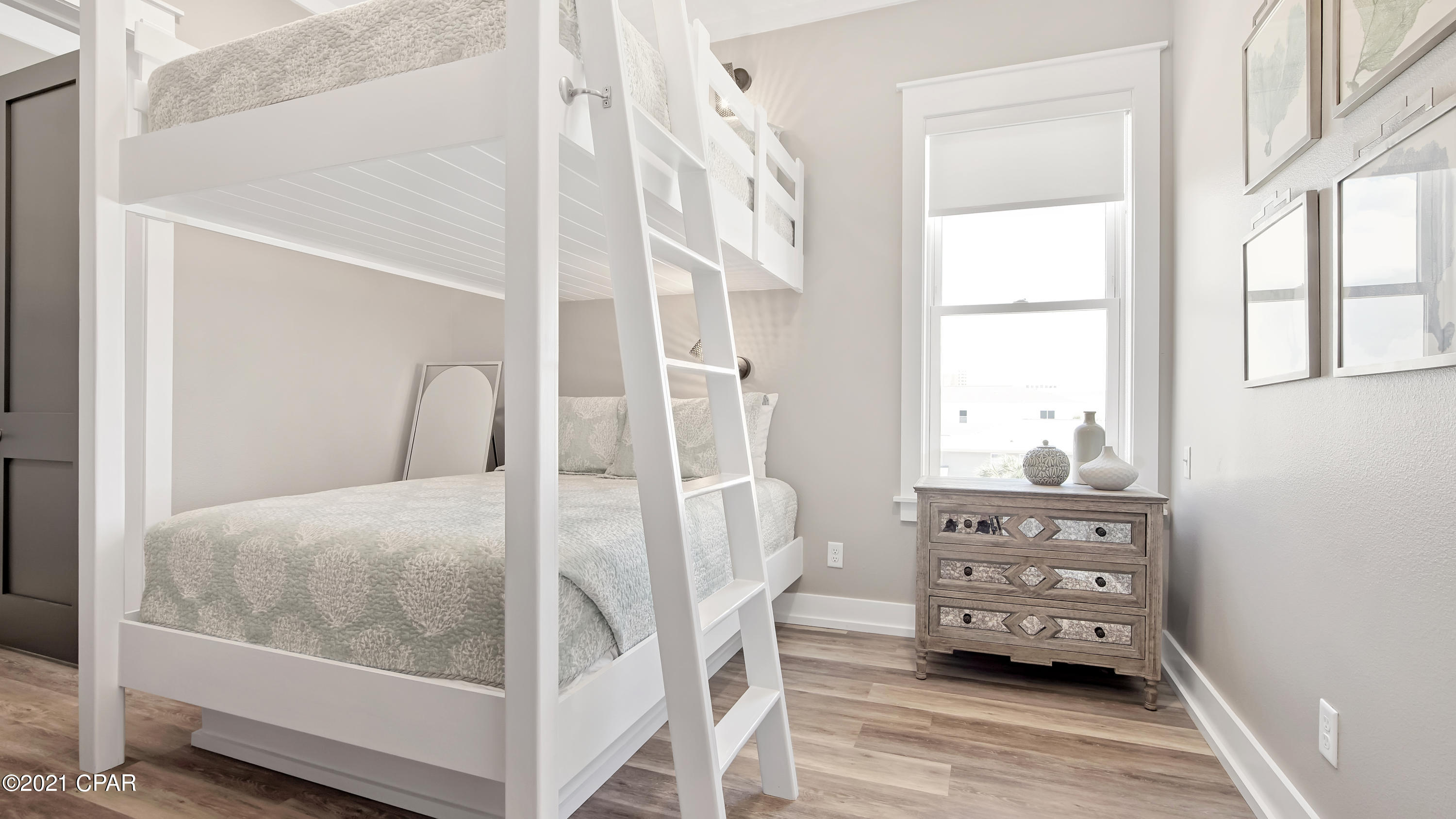 Bel Air - Residential