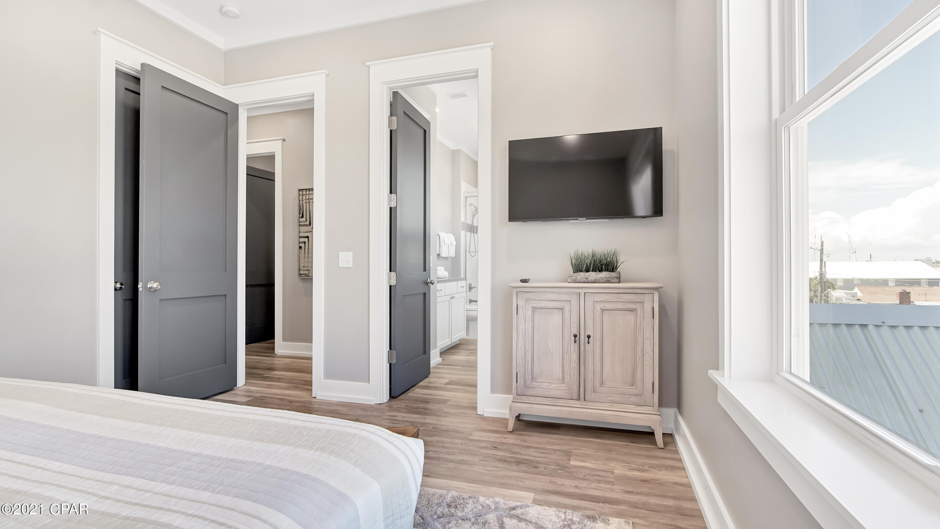 Bel Air - Residential