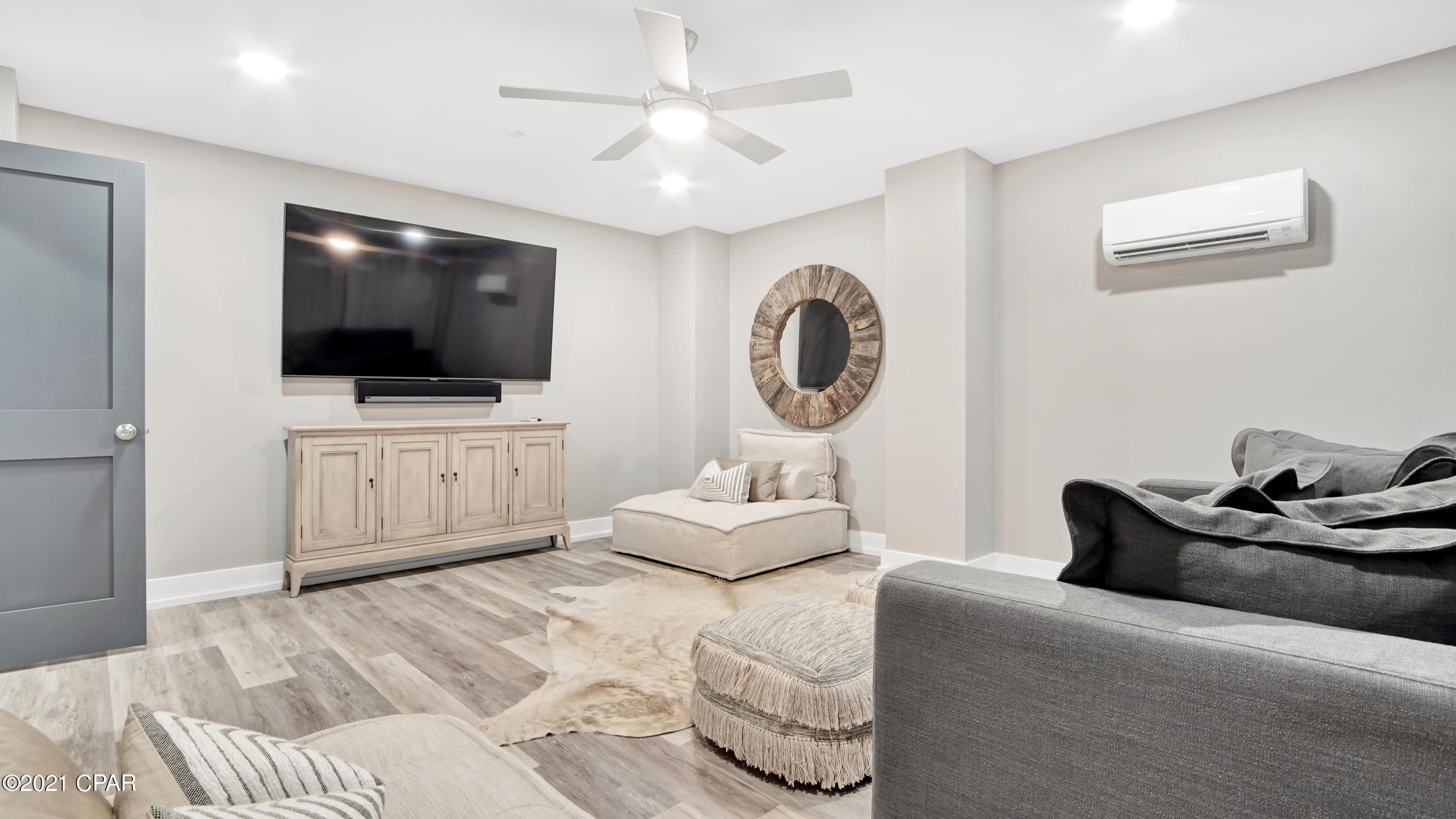 Bel Air - Residential