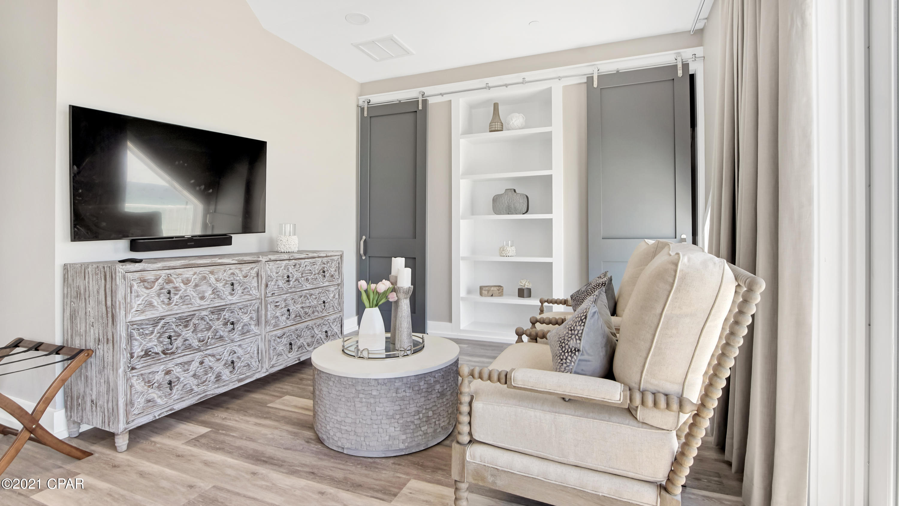 Bel Air - Residential