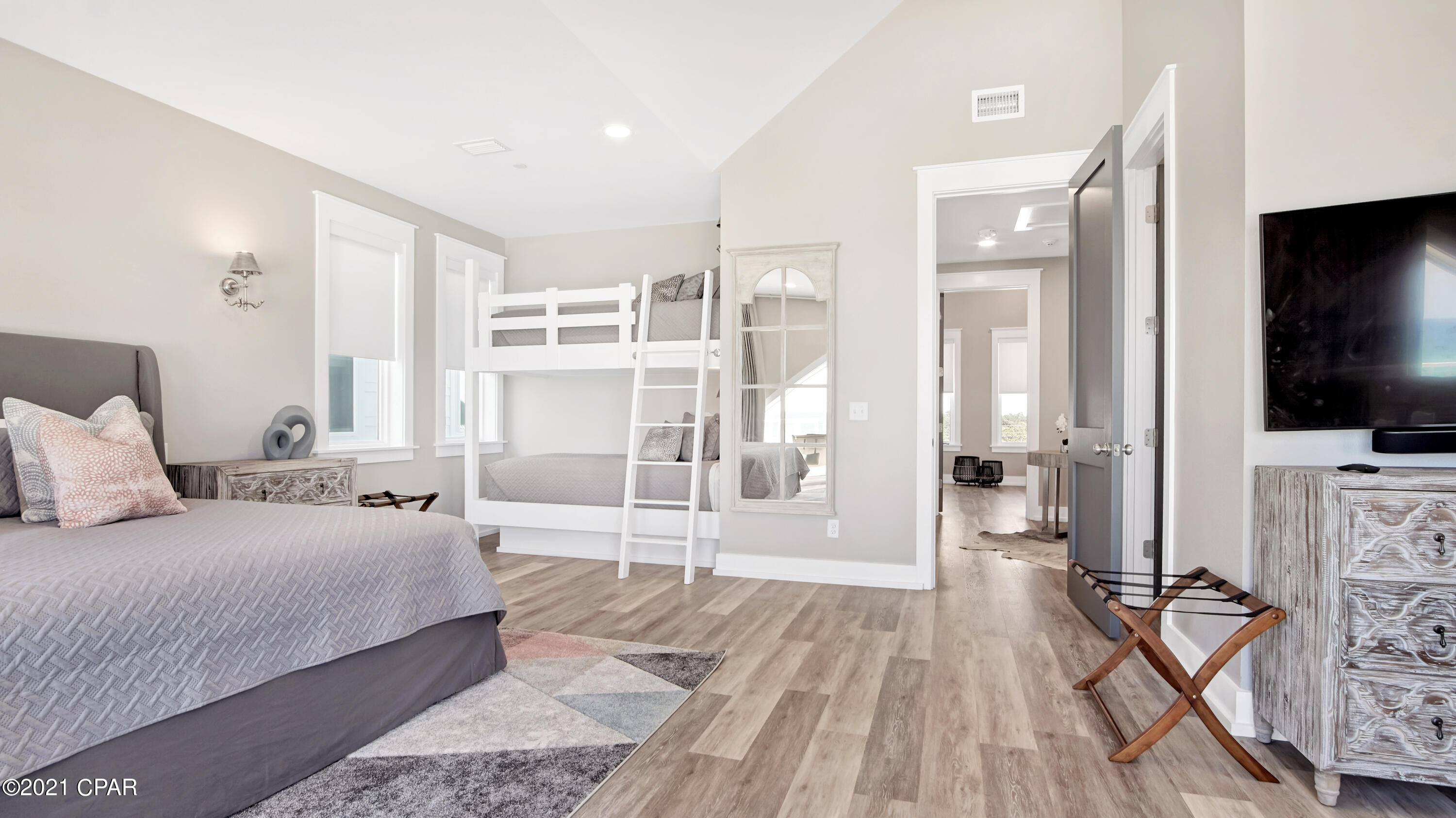 Bel Air - Residential