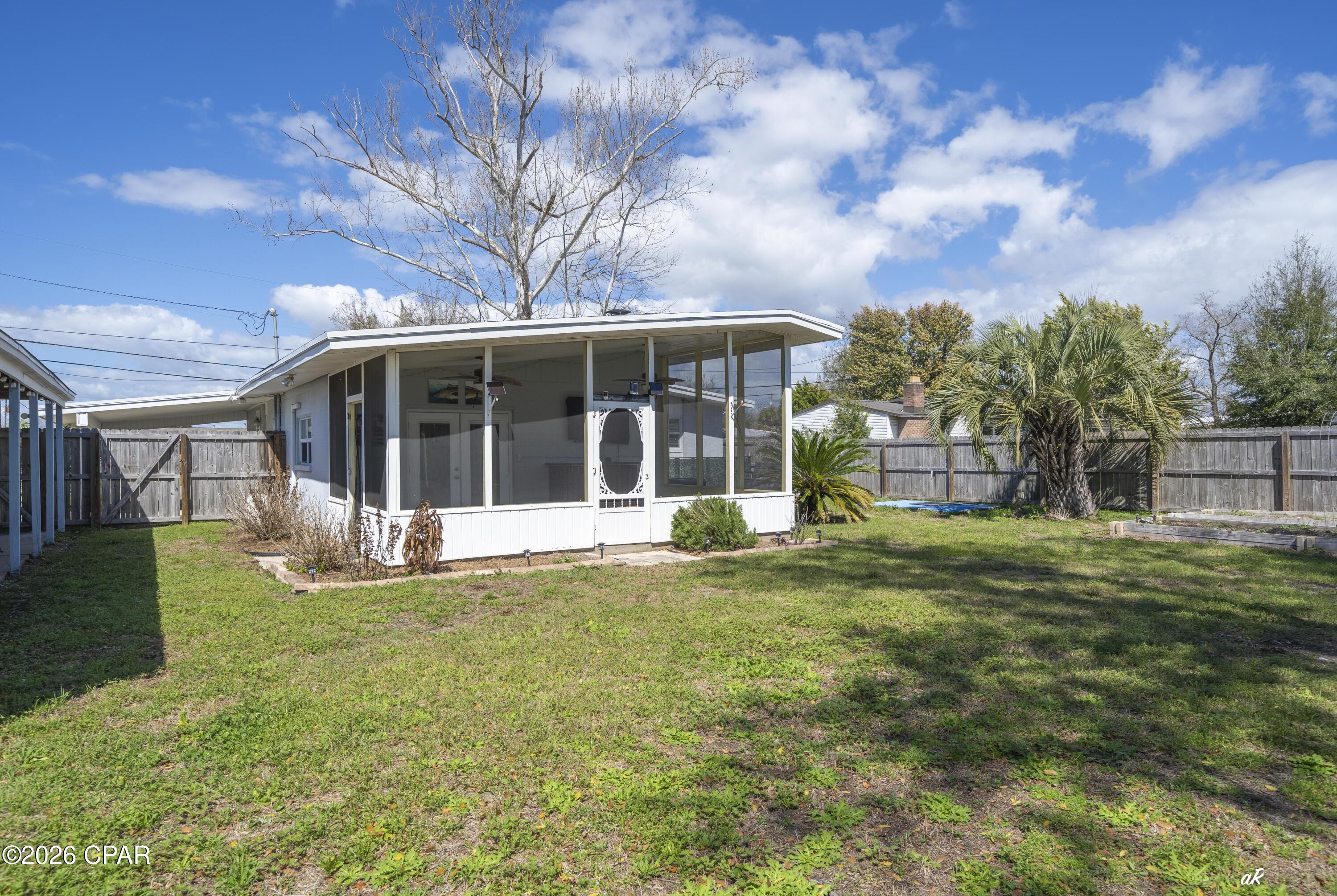 [No Recorded Subdiv] - Residential Lease