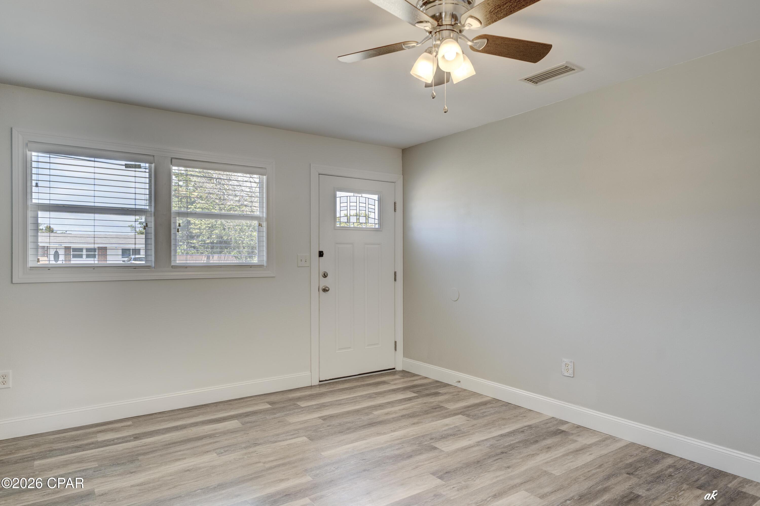 [No Recorded Subdiv] - Residential Lease