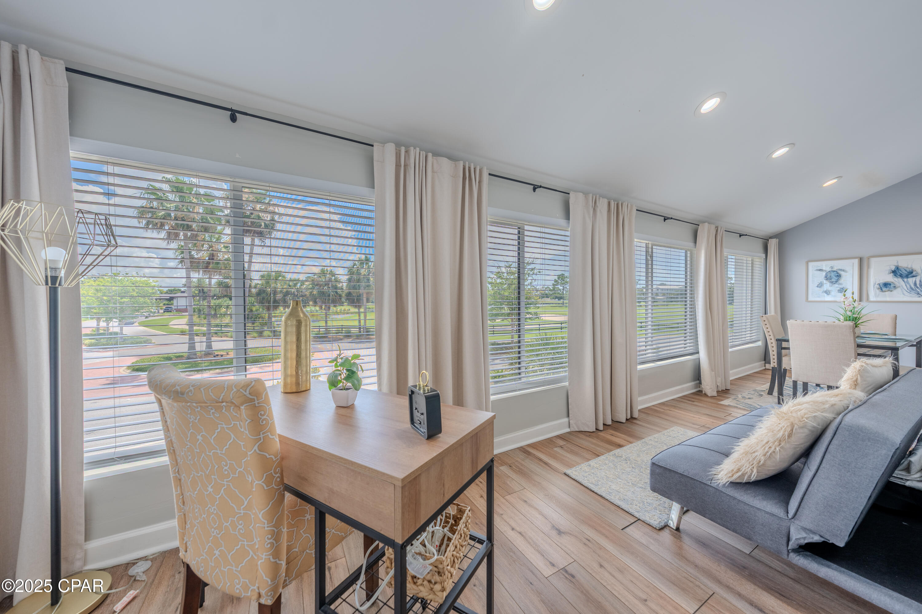 Bay Point Harbour Villas - Residential