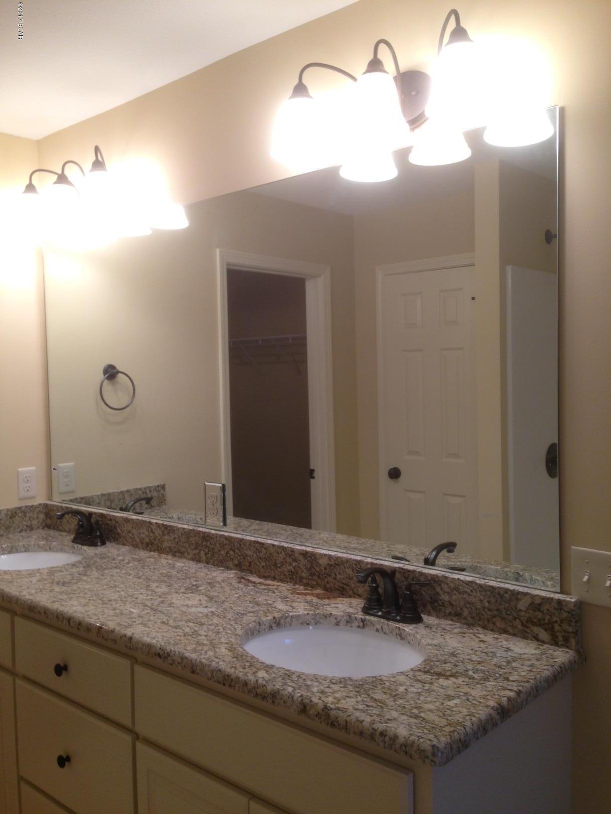 Annabella's Townhomes - Residential