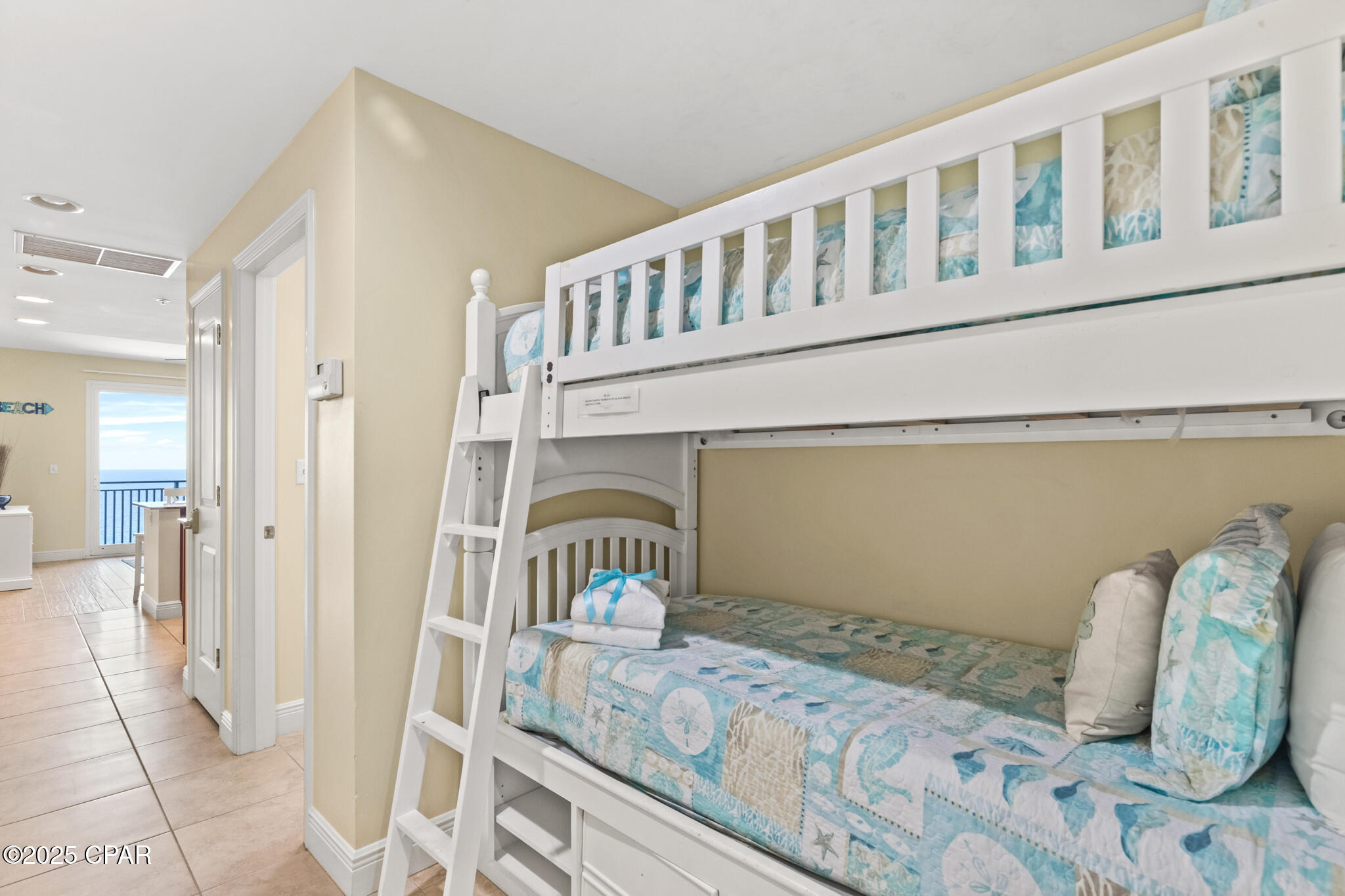 Sterling Breeze - Residential