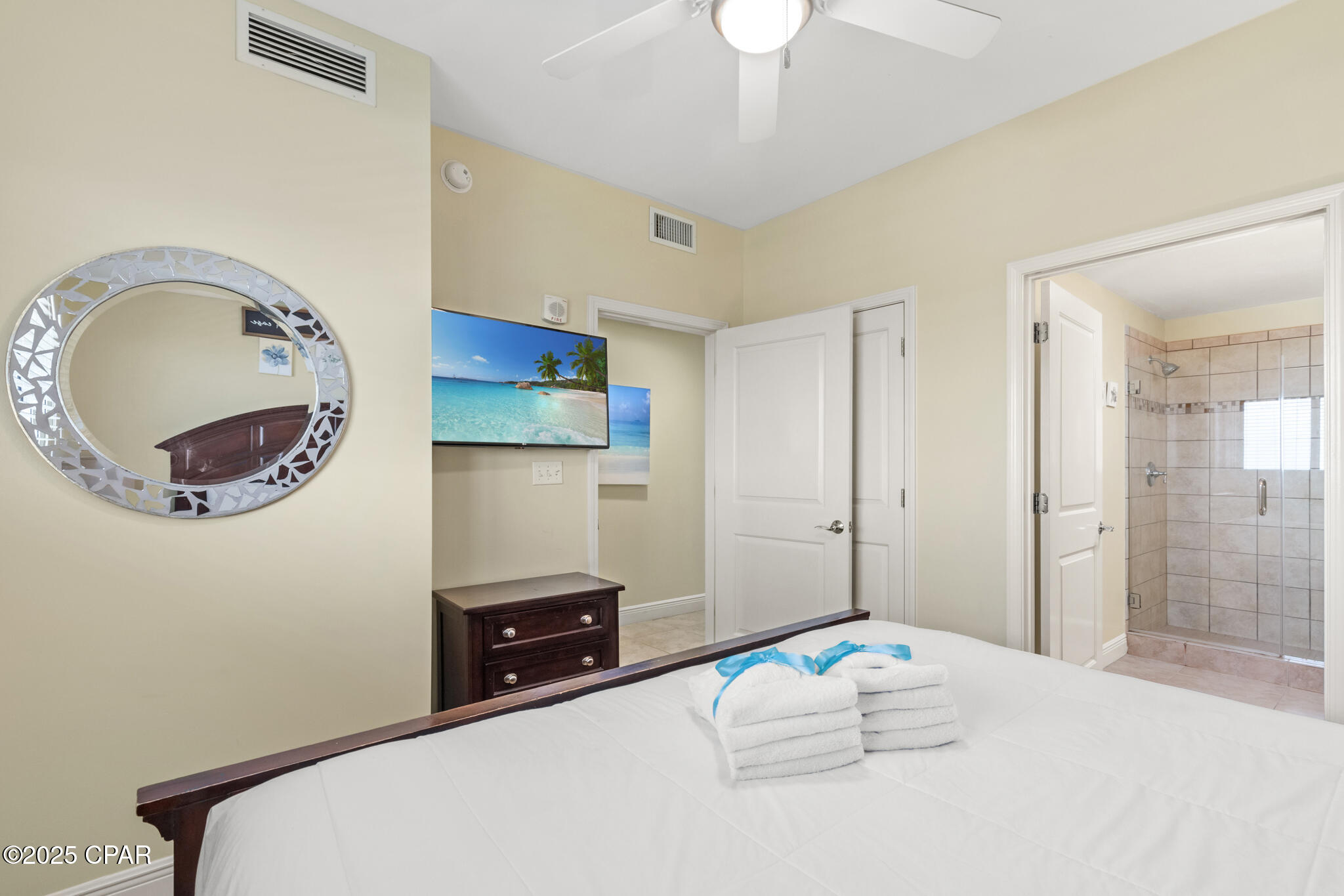 Sterling Breeze - Residential