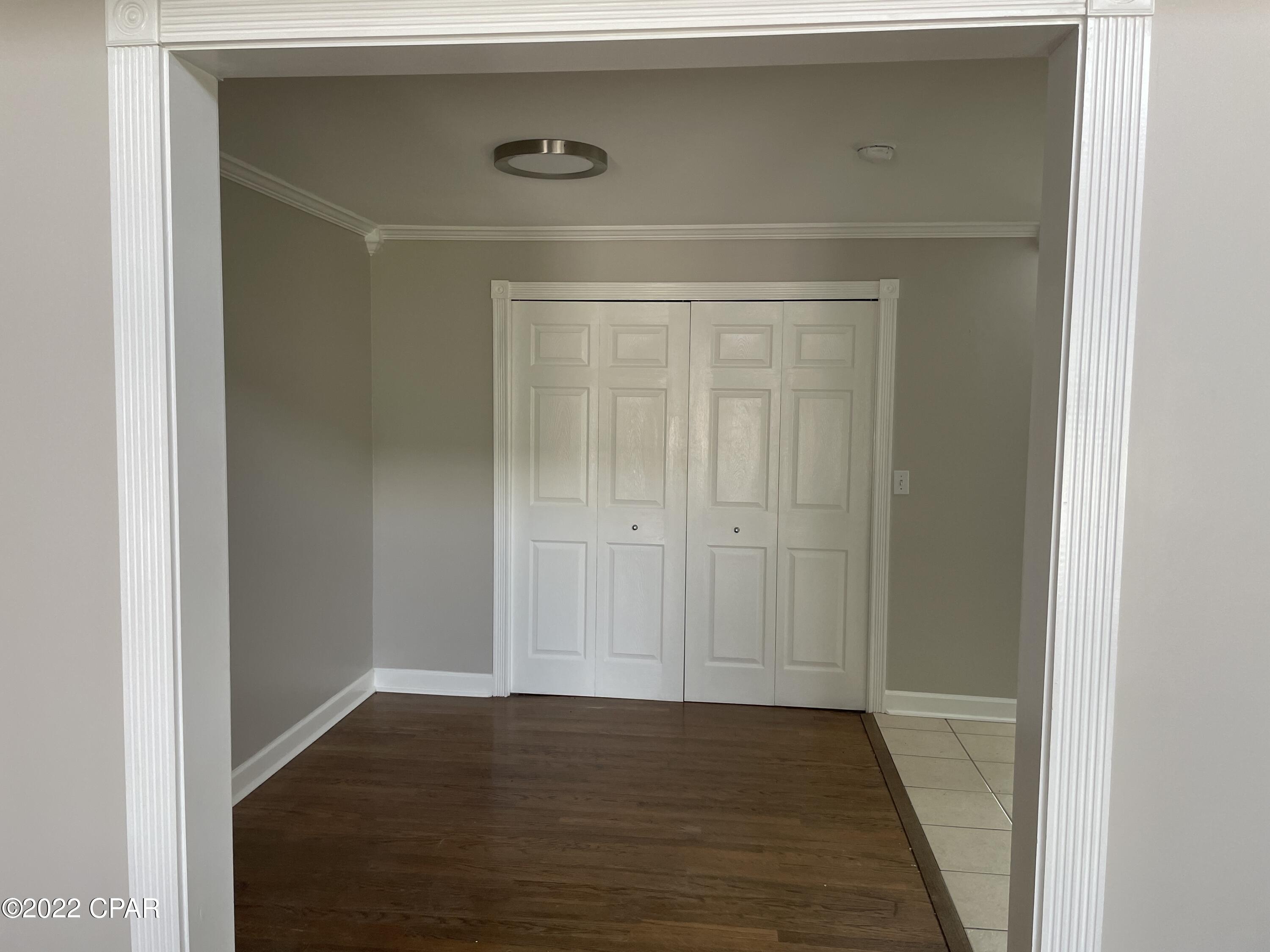 [No Recorded Subdiv] - Residential Lease