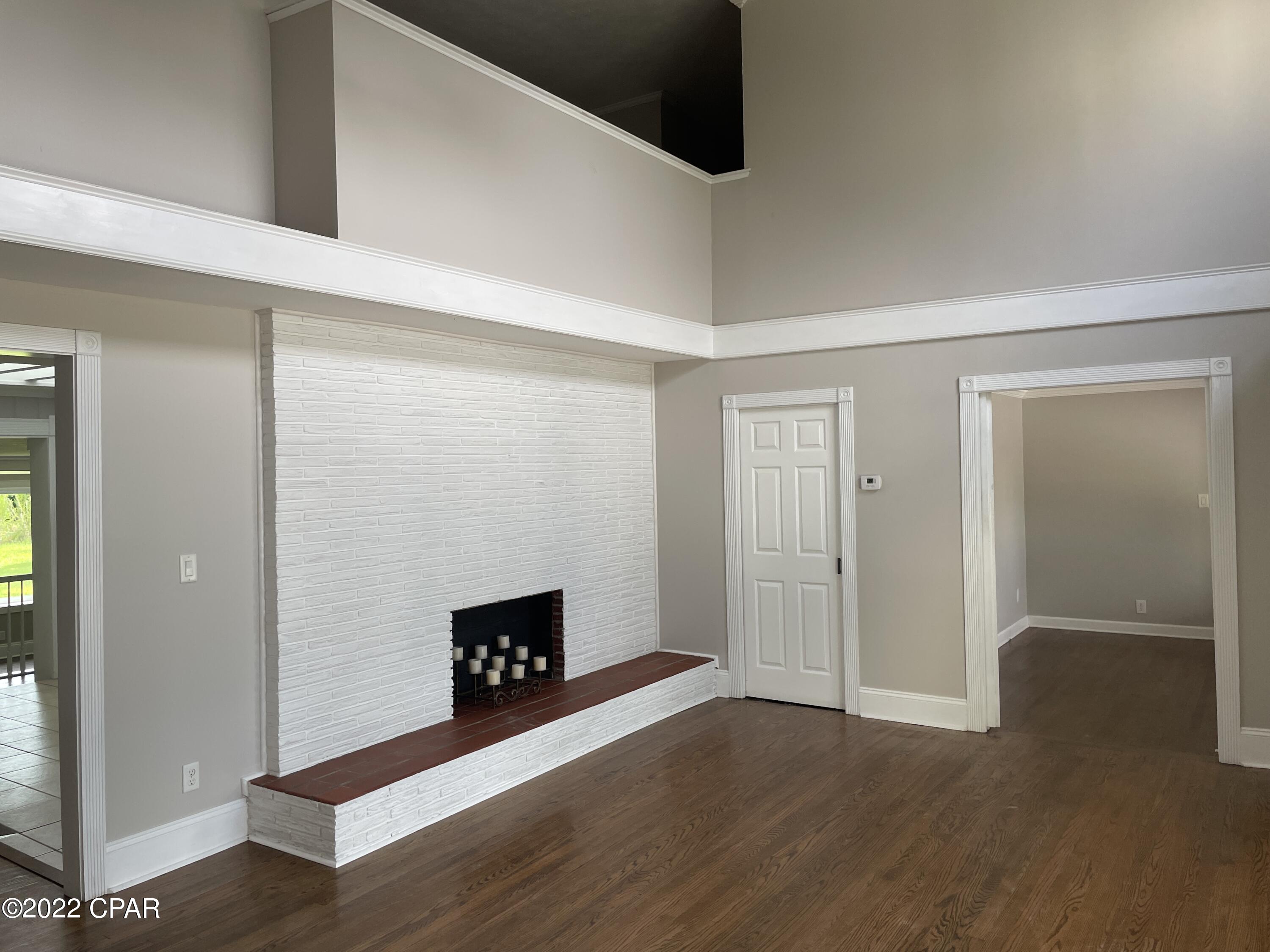 [No Recorded Subdiv] - Residential Lease