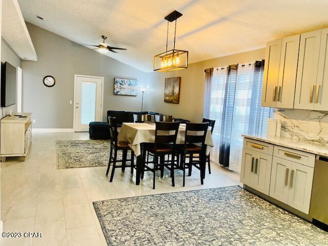 Palm Cove Phase I - Residential Lease