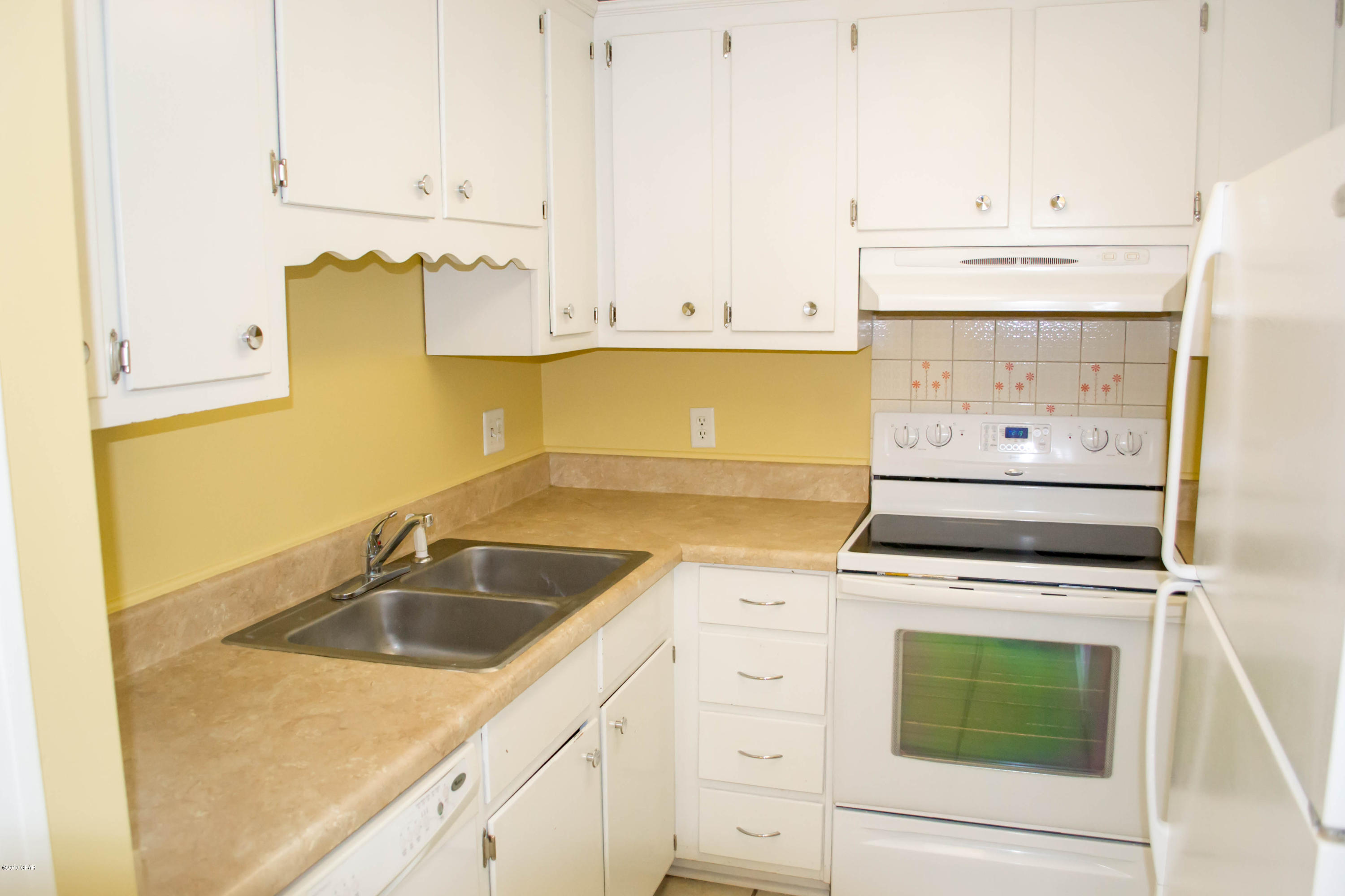 Belaire Estates Replat - Residential Lease