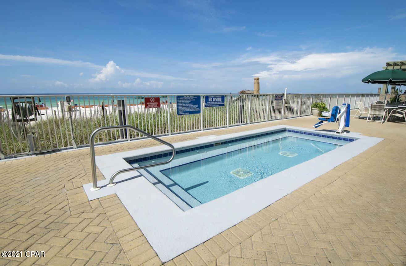 Emerald Isle - Residential