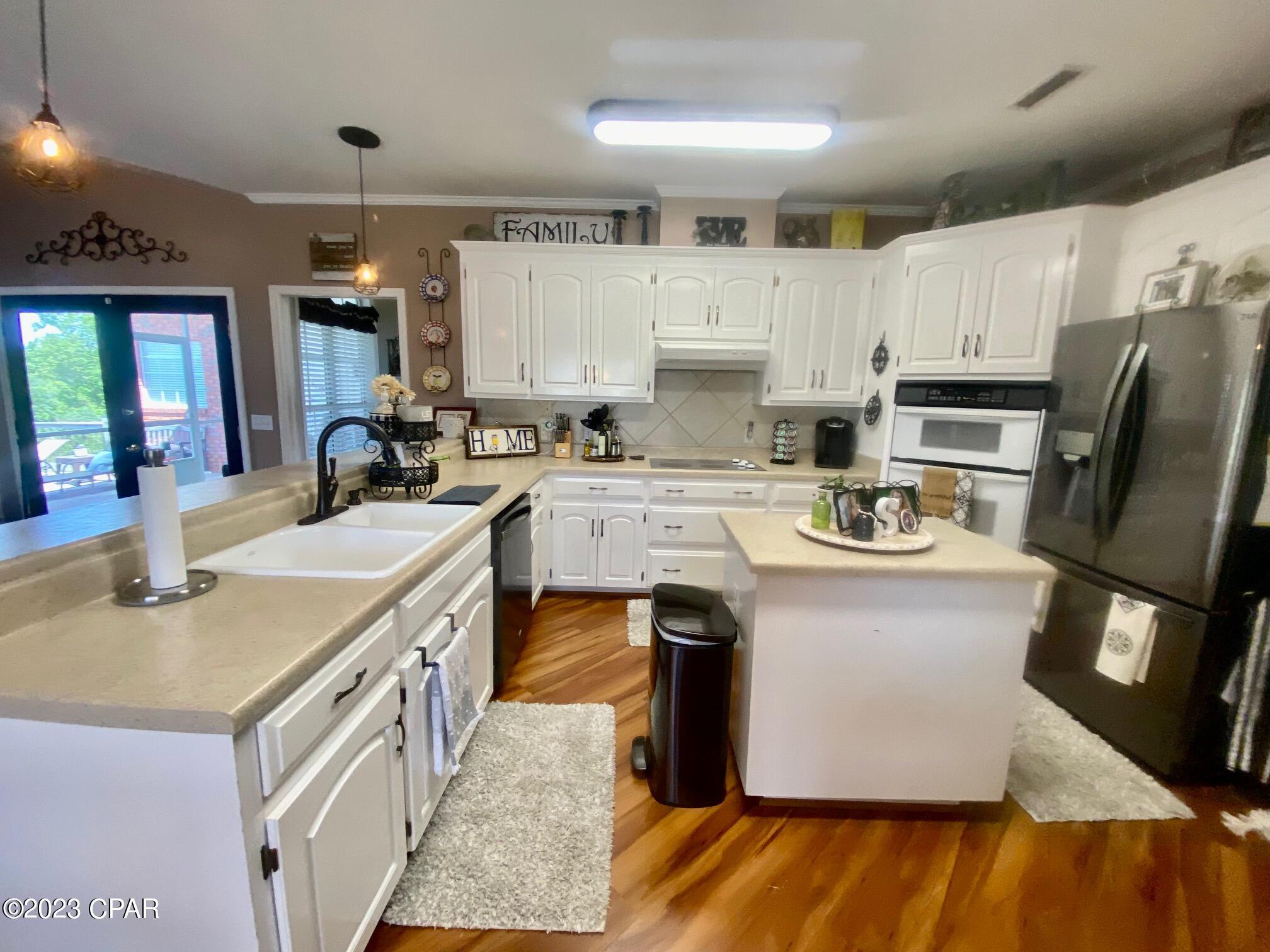 Spring Chase - Residential