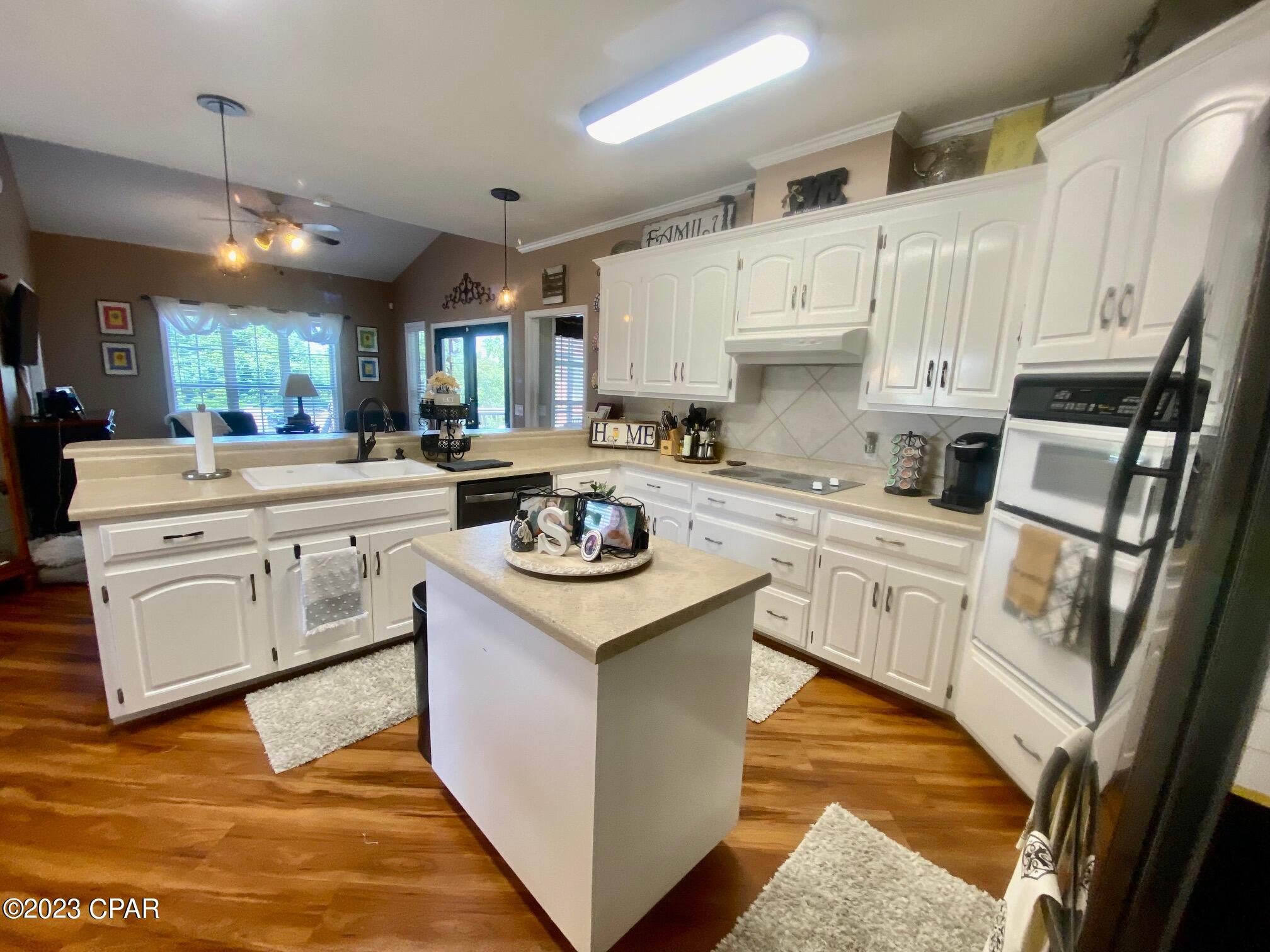 Spring Chase - Residential