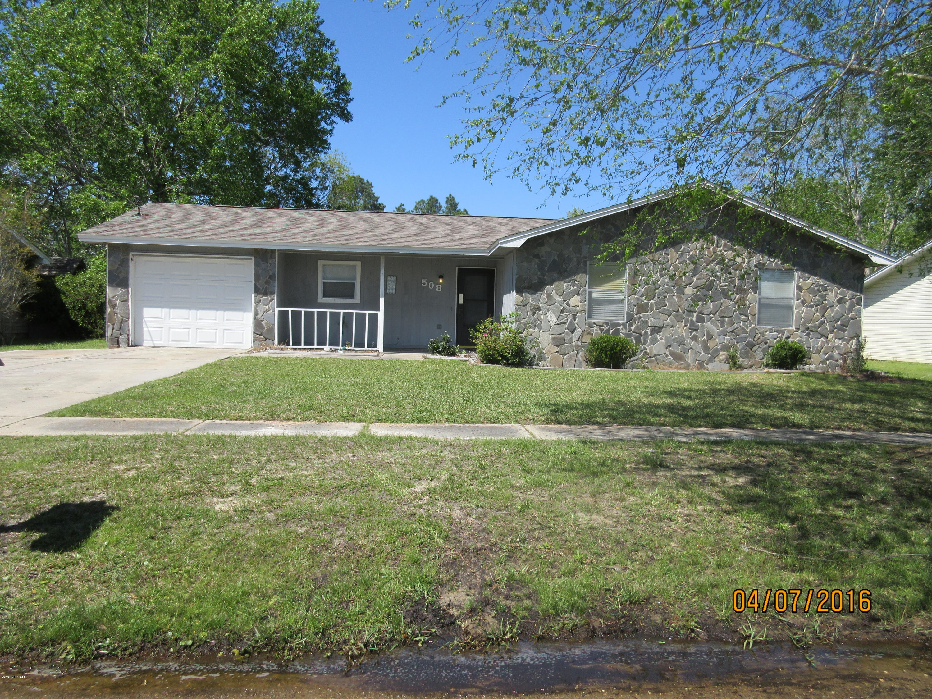 Pine Forest Est Ph 2 - Residential Lease