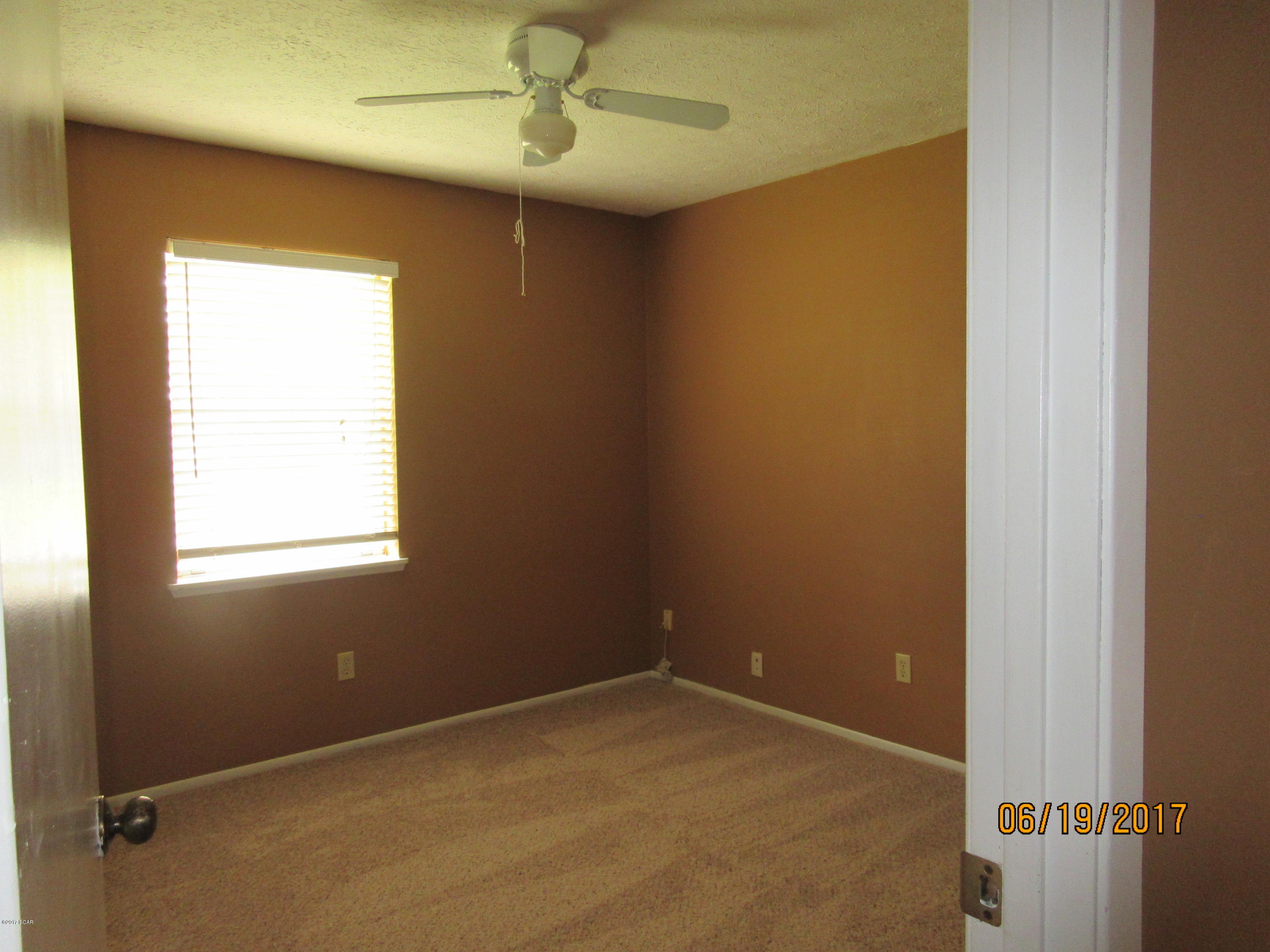 Pine Forest Est Ph 2 - Residential Lease