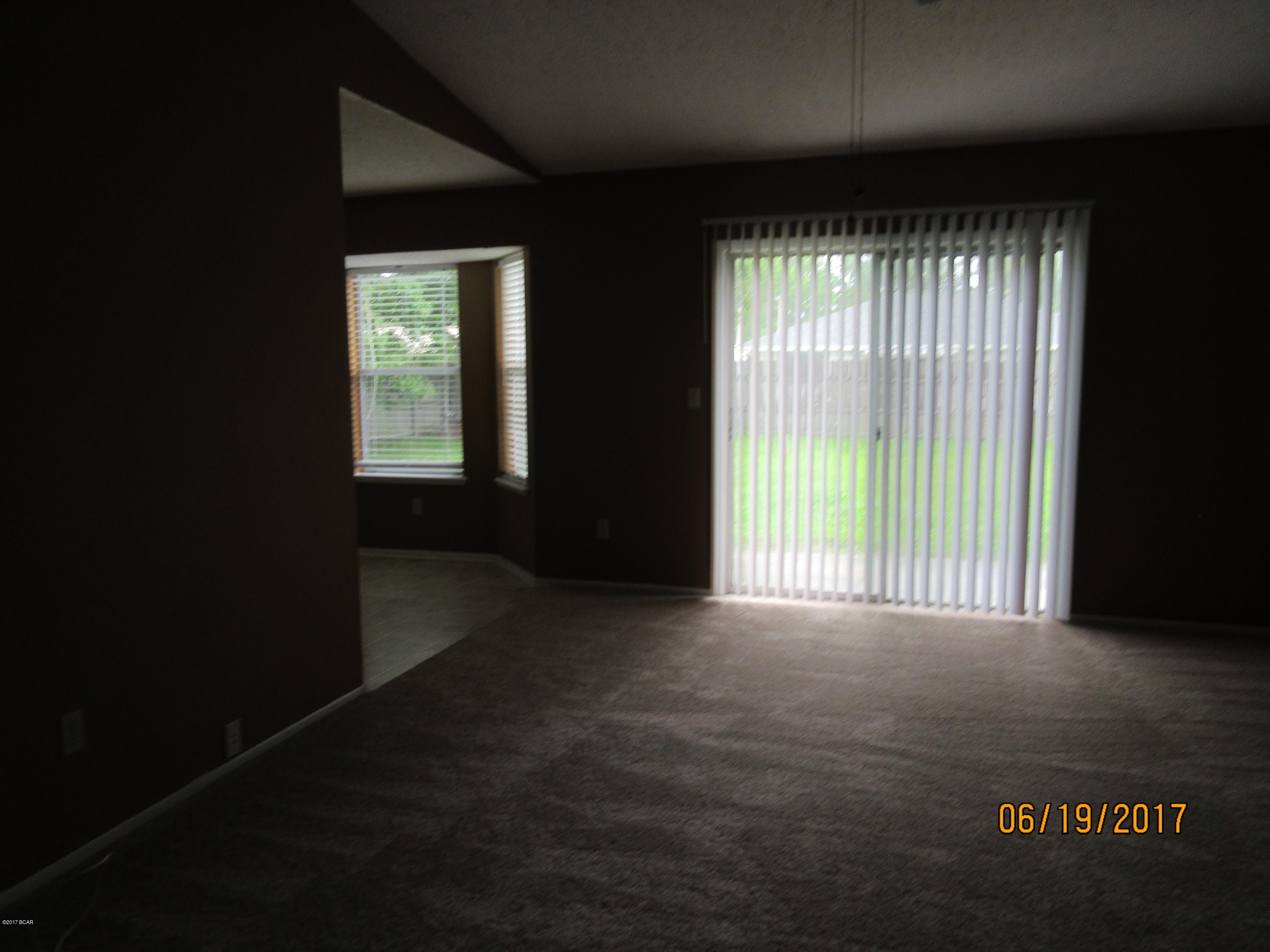 Pine Forest Est Ph 2 - Residential Lease