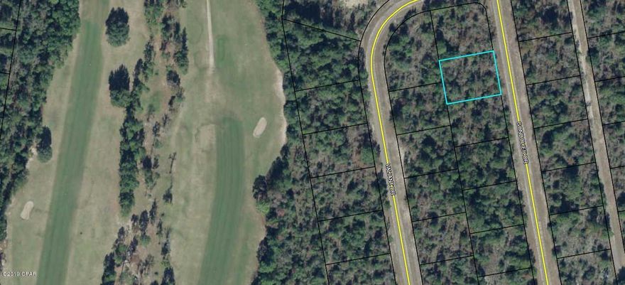 Building lot in vicinity of beautiful Sunny Hills golf course.  Buy now for investment or build a home. Ownership entitles you use of amenities year round such as fishing in Gap Lake, Golf Course, Library, Boat Lake for swimming.  Located 30 minutes to Panama City Beach. At this listing price, Seller requests Buyer to pay Title Policy & Search Fee, Closing Fee, Doc Stamps on Deed.
