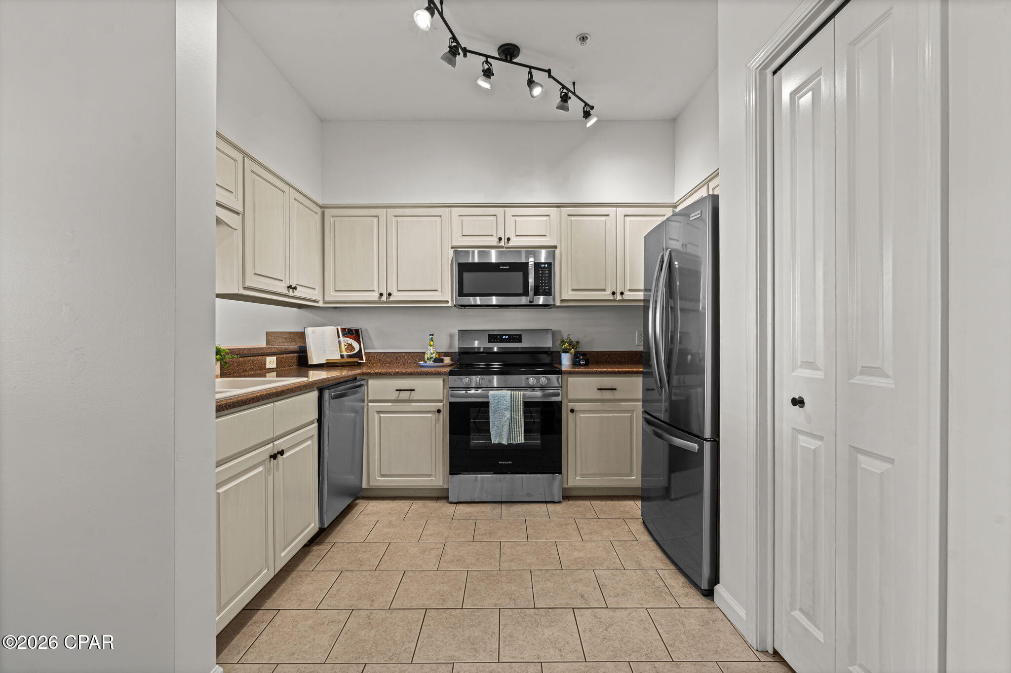 Annabella's Townhomes - Residential