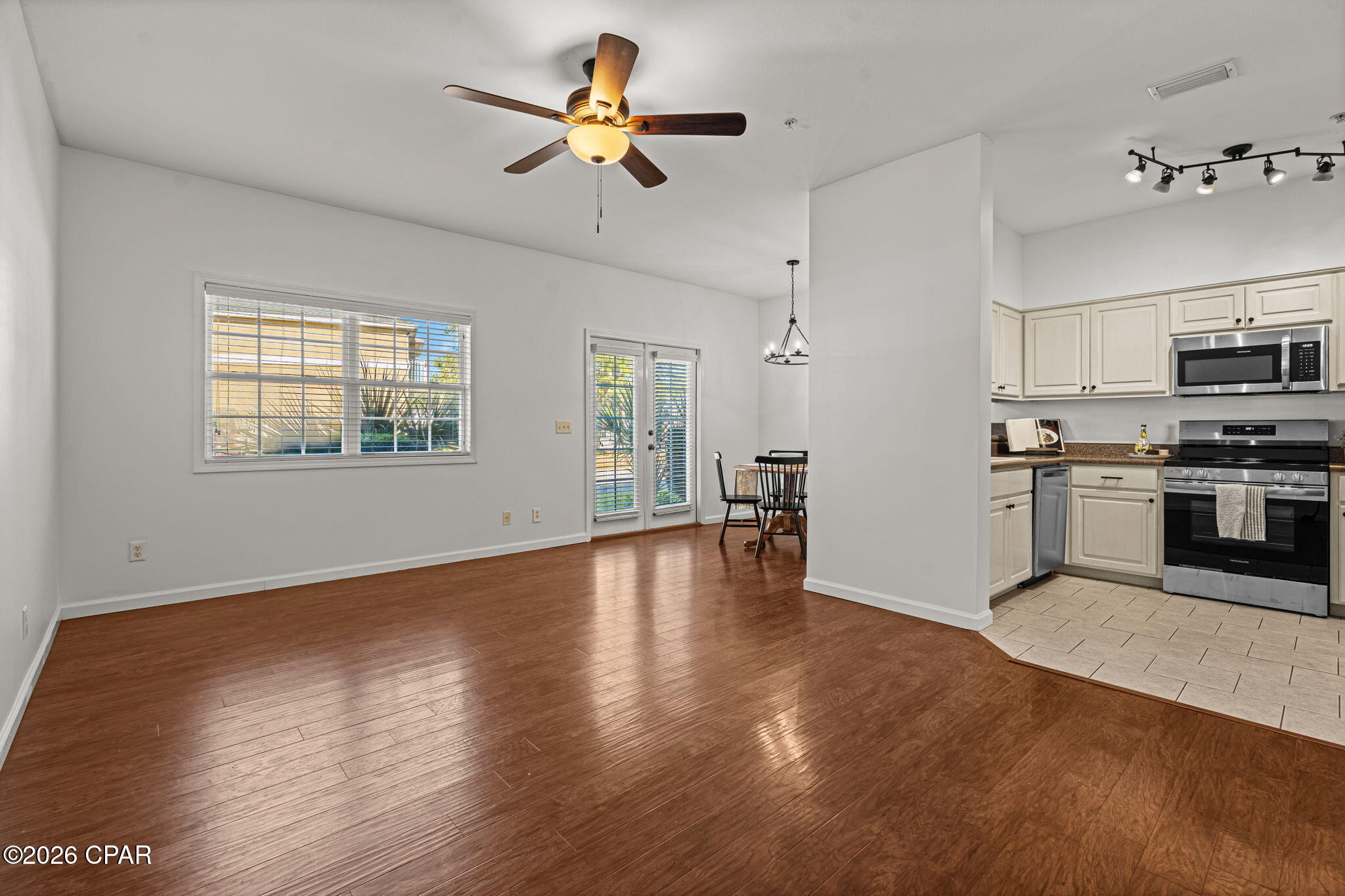 Annabella's Townhomes - Residential