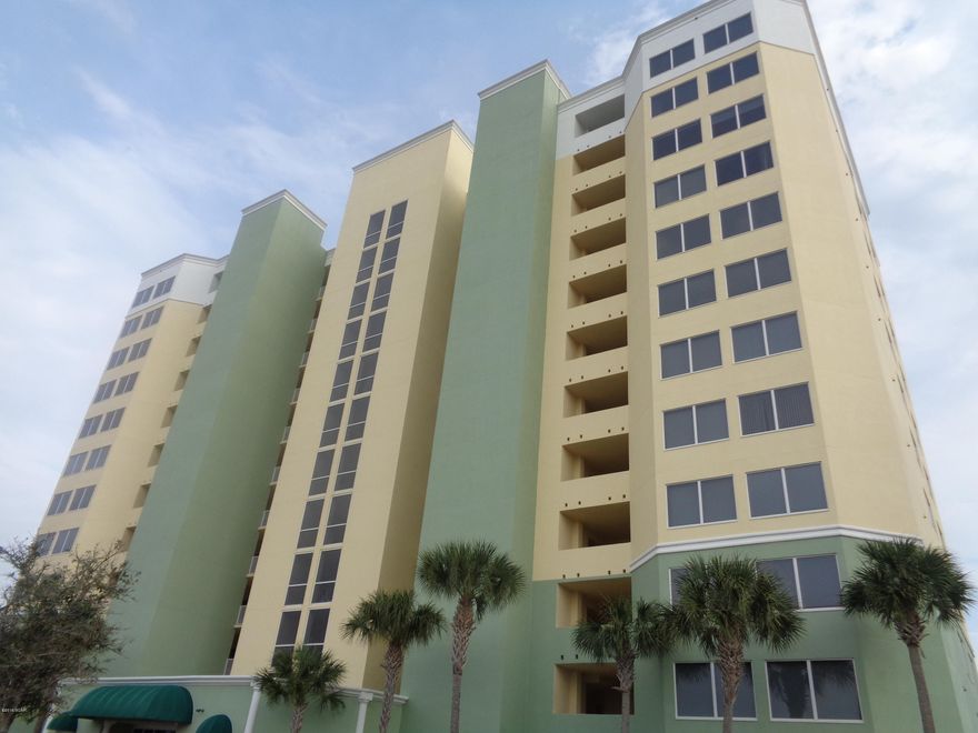 Beautiful condo in the desirable complex of Hibiscus By the Bay. Hibiscus is a bay front, gated condominium that features a fishing pier, community pool, public grills, and fitness room. The unit features a breakfast bar with Granite counter tops, Gorgeous balcony views, split bedroom plan, and a washer and dryer. WATER, SEWER, GARBAGE, BASIC CABLE, AND PEST CONTROL ARE INCLUDED IN RENT!!! NO PETS!