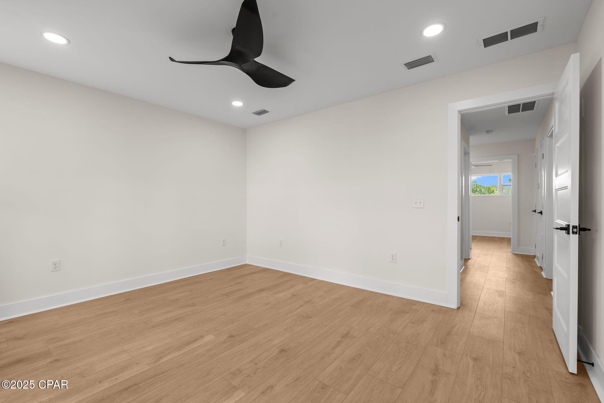 Shadow Bay Unt 3 & 4 - Residential