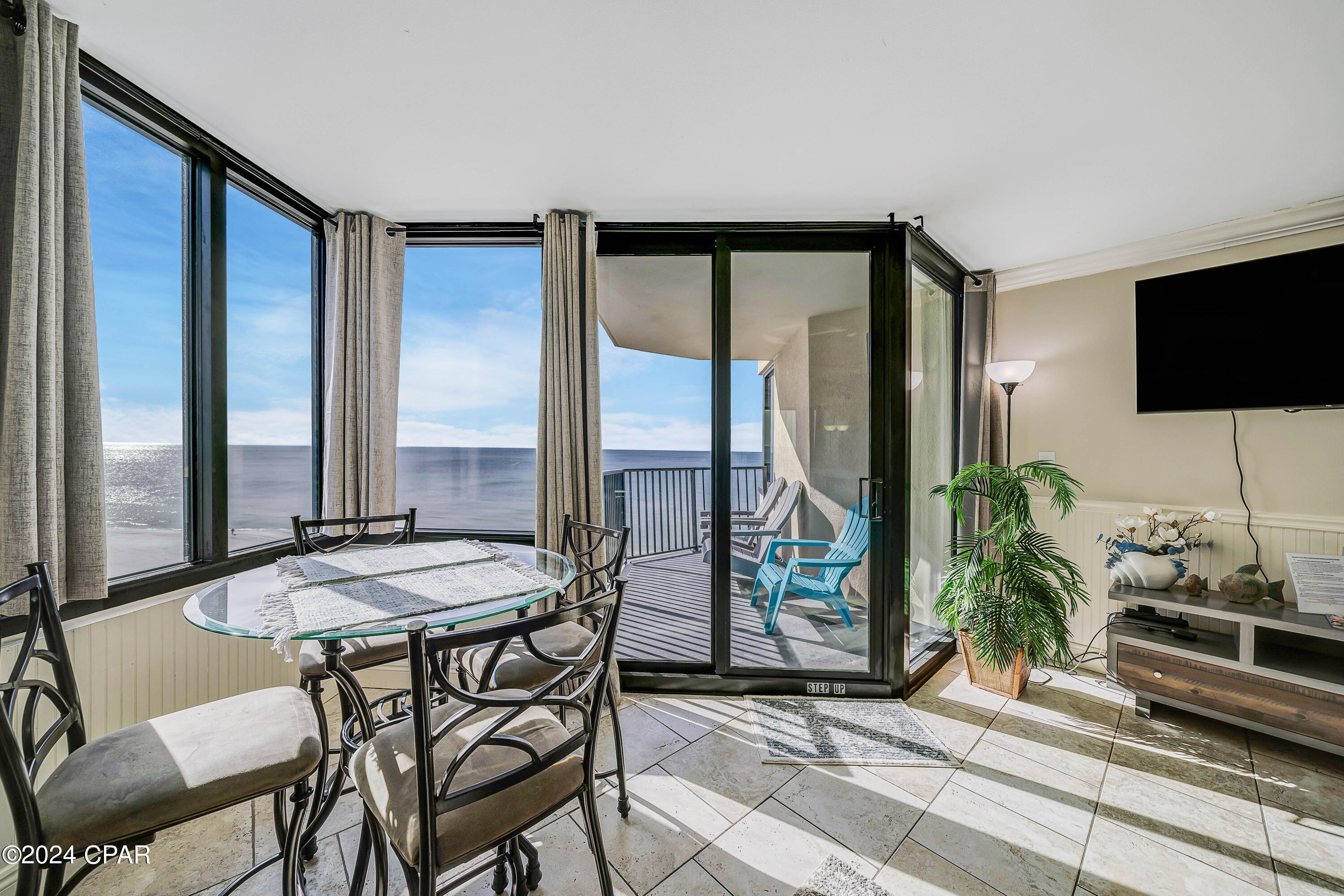 Sunbird Condo - Residential