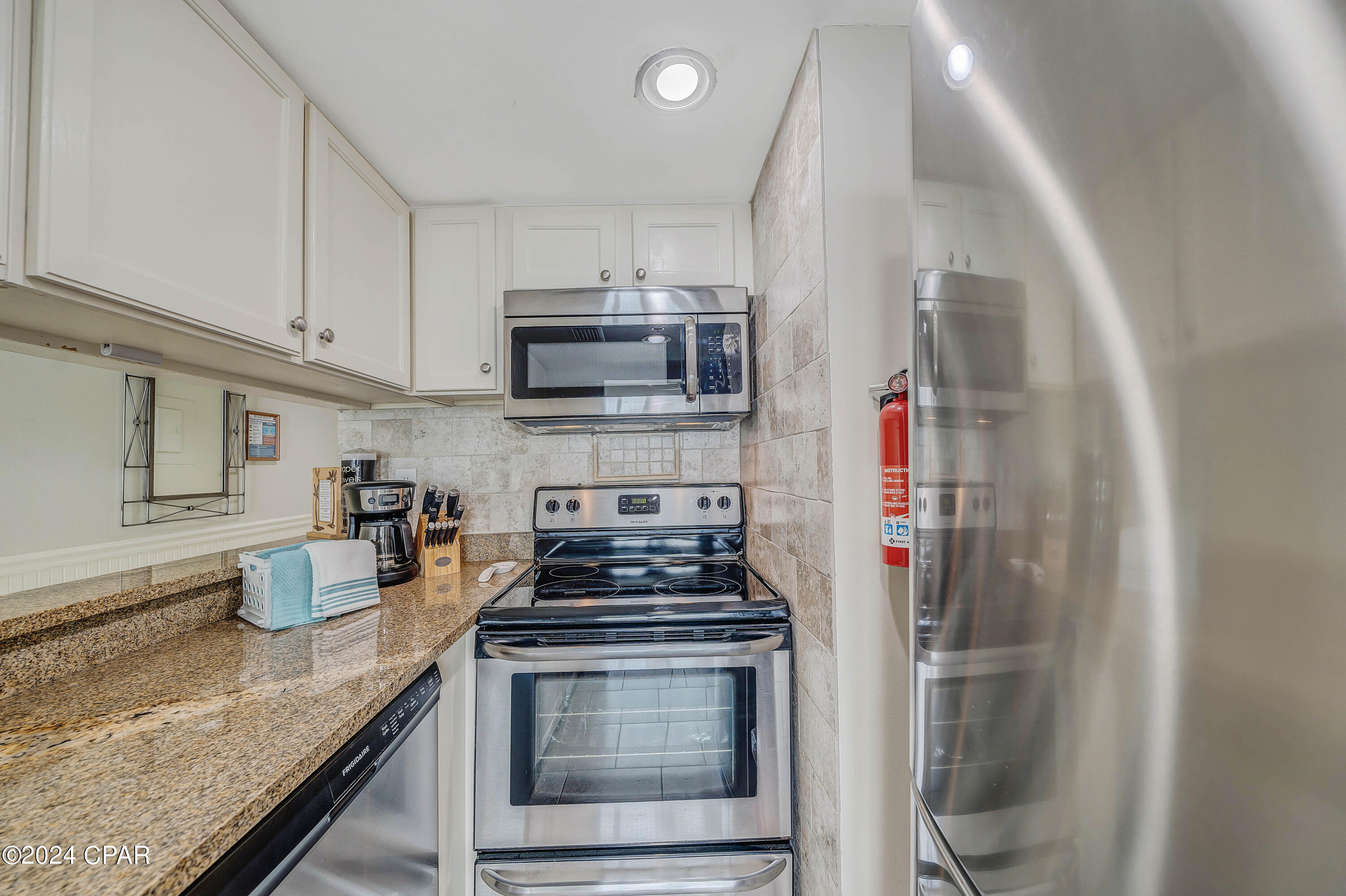Sunbird Condo - Residential