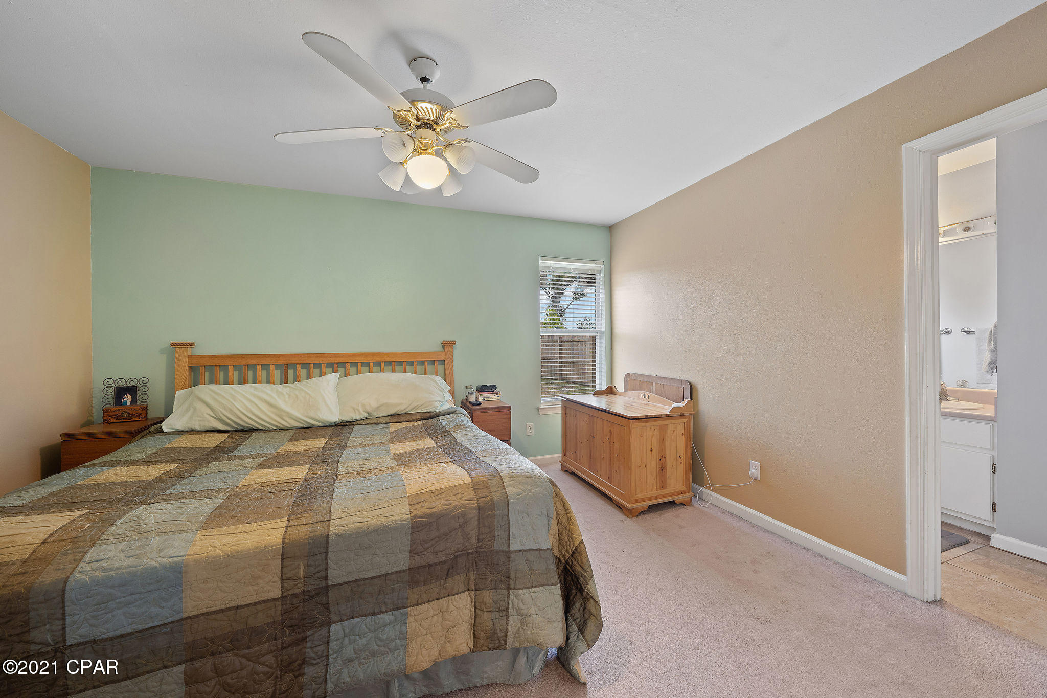 Pine Tree Place Unit 1 - Residential