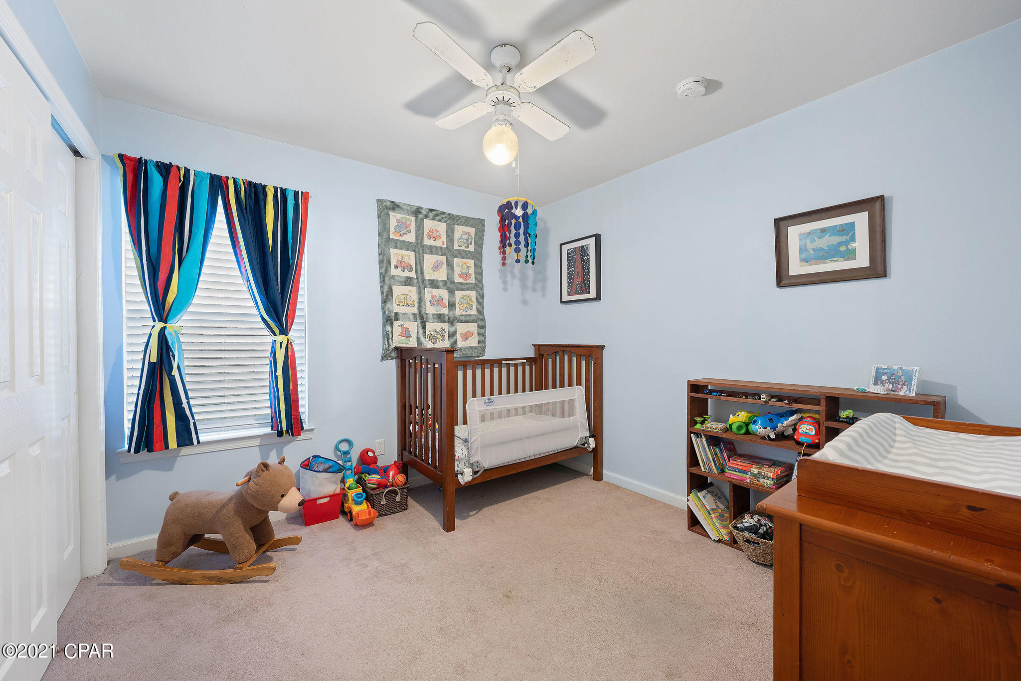 Pine Tree Place Unit 1 - Residential