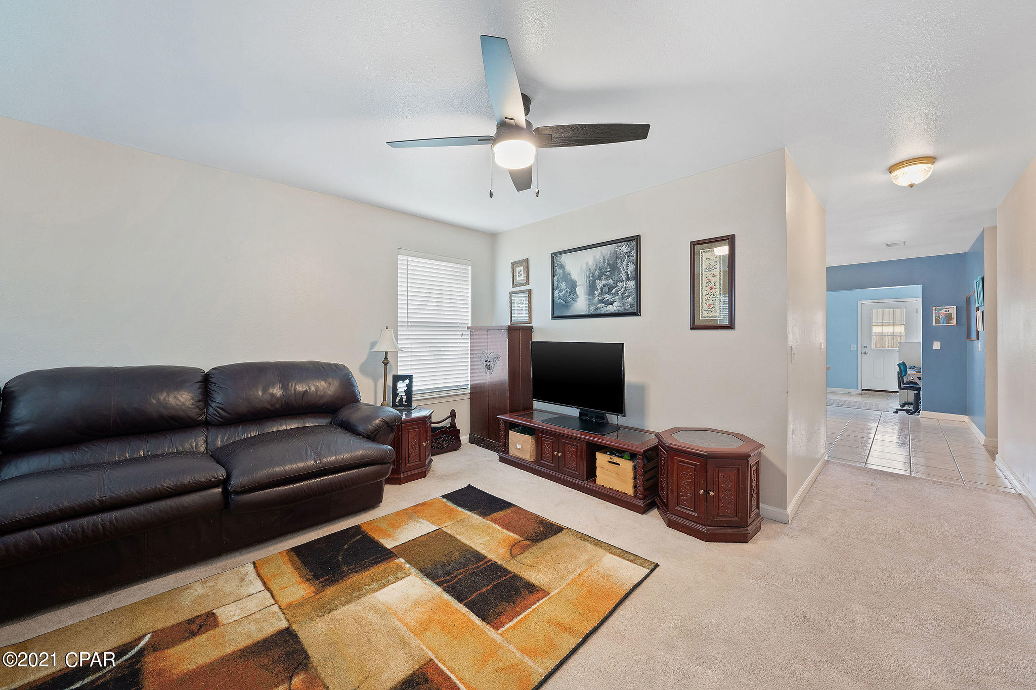 Pine Tree Place Unit 1 - Residential